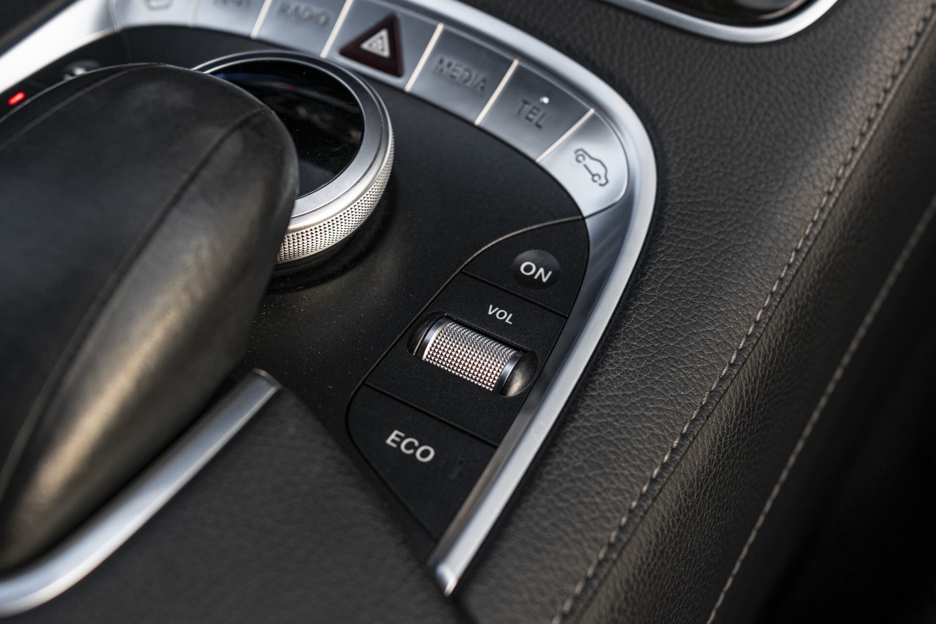 Mercedes-Benz S-Klasse 350 Bluetec AMG Massage/Keyless/Distronic/Burmester/Memory/20" Aut7 Foto 35