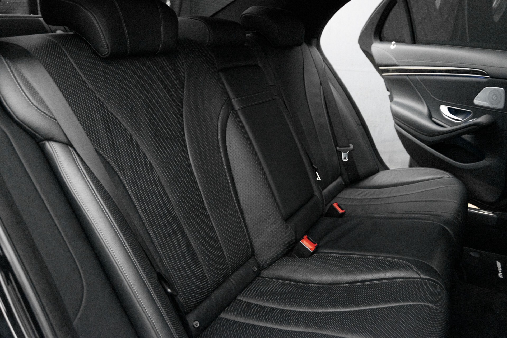 Mercedes-Benz S-Klasse 350 Bluetec AMG Massage/Keyless/Distronic/Burmester/Memory/20" Aut7 Foto 4