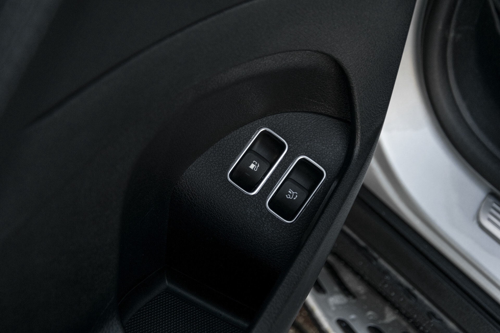 Mercedes-Benz GLE 350 e 4M AMG Luchtvering | Rij-assistentie | Trekhaak | Night | HUD | Mem Aut9 . Foto 13