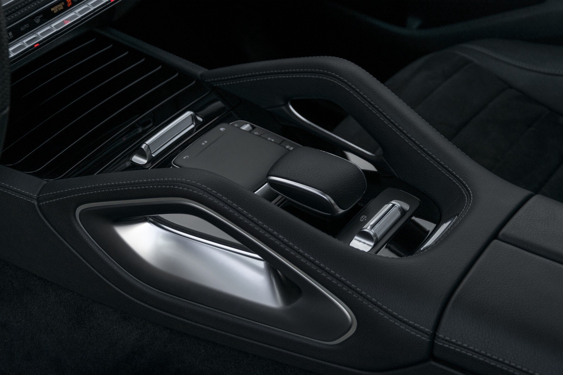 Mercedes-Benz GLE 350 e 4M AMG Luchtvering | Rij-assistentie | Trekhaak | Night | HUD | Mem Aut9 . Foto 25