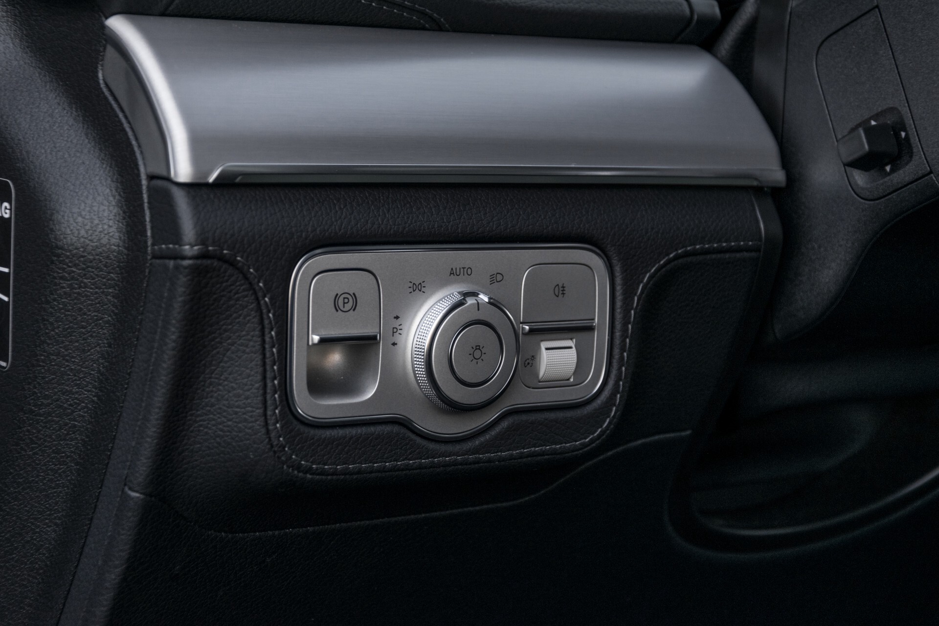 Mercedes-Benz GLE 350 e 4M AMG Luchtvering | Rij-assistentie | Trekhaak | Night | HUD | Mem Aut9 . Foto 29