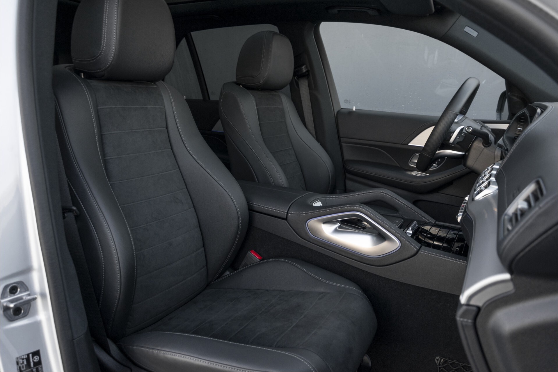 Mercedes-Benz GLE 350 e 4M AMG Luchtvering | Rij-assistentie | Trekhaak | Night | HUD | Mem Aut9 . Foto 3