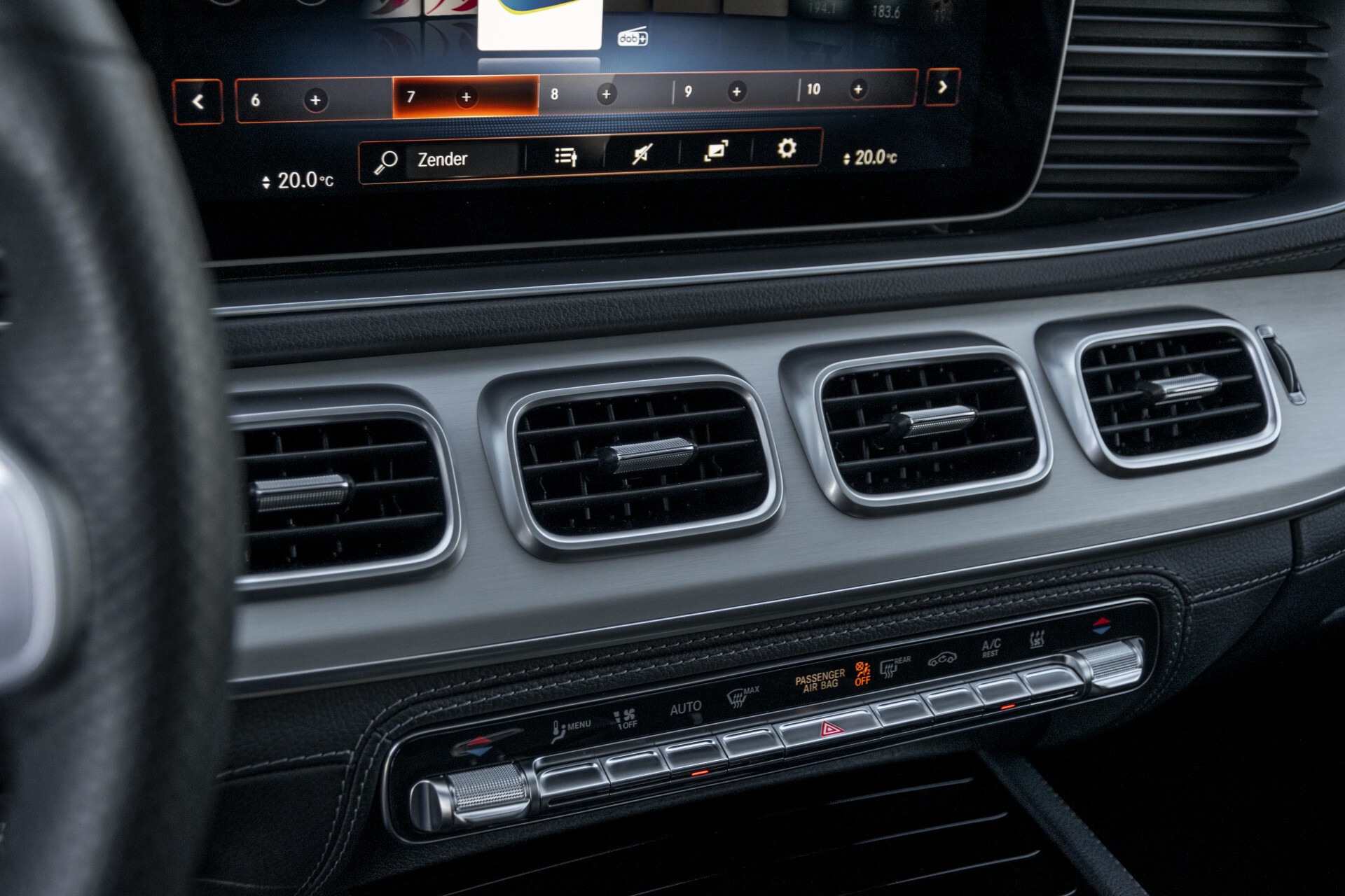 Mercedes-Benz GLE 350 e 4M AMG Luchtvering | Rij-assistentie | Trekhaak | Night | HUD | Mem Aut9 . Foto 35