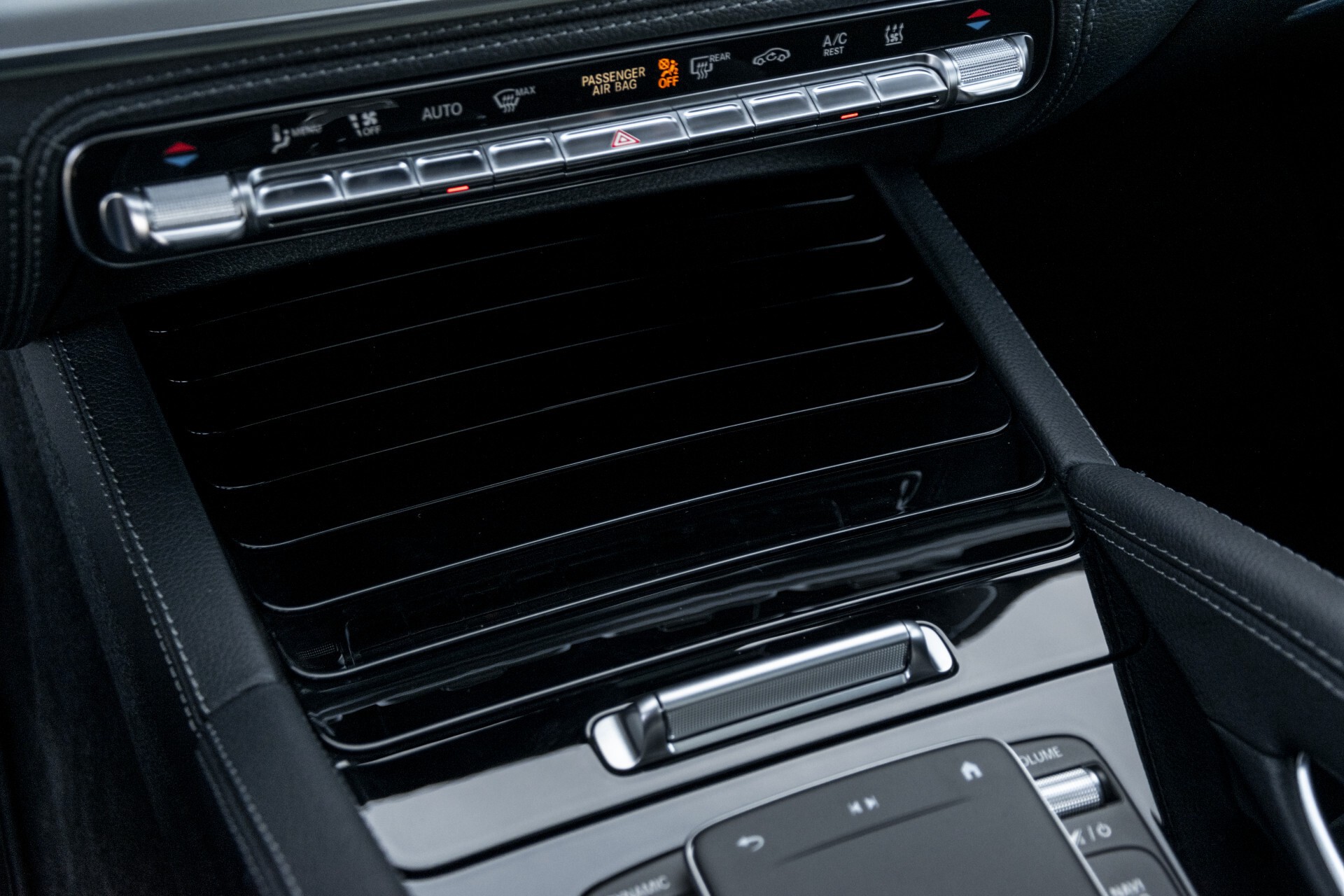 Mercedes-Benz GLE 350 e 4M AMG Luchtvering | Rij-assistentie | Trekhaak | Night | HUD | Mem Aut9 . Foto 43