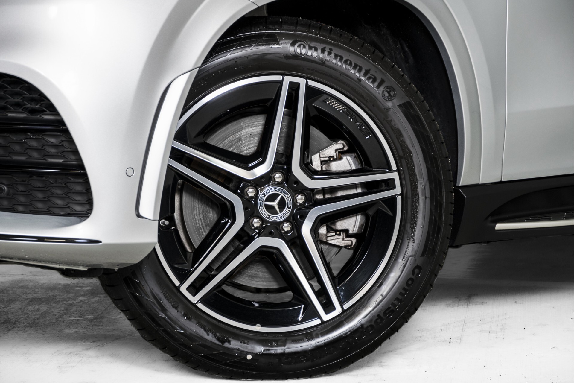 Mercedes-Benz GLE 350 e 4M AMG Luchtvering | Rij-assistentie | Trekhaak | Night | HUD | Mem Aut9 . Foto 70