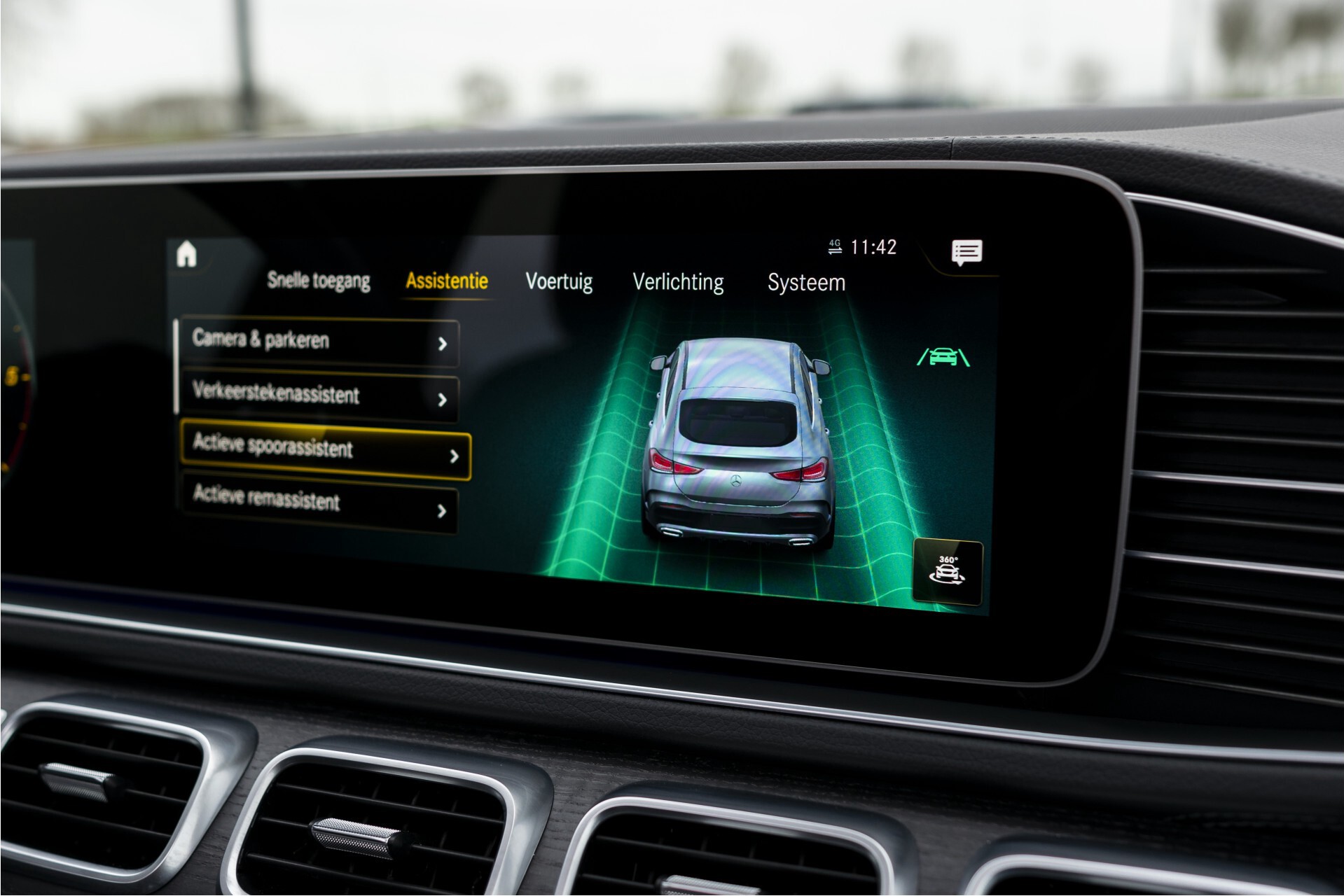 Mercedes-Benz GLE Coupé 350 d 4-M AMG Night/Luchtvering/Rij-assistentie/Keyless/Burmester/360/Air-Balance Aut9 Foto 27