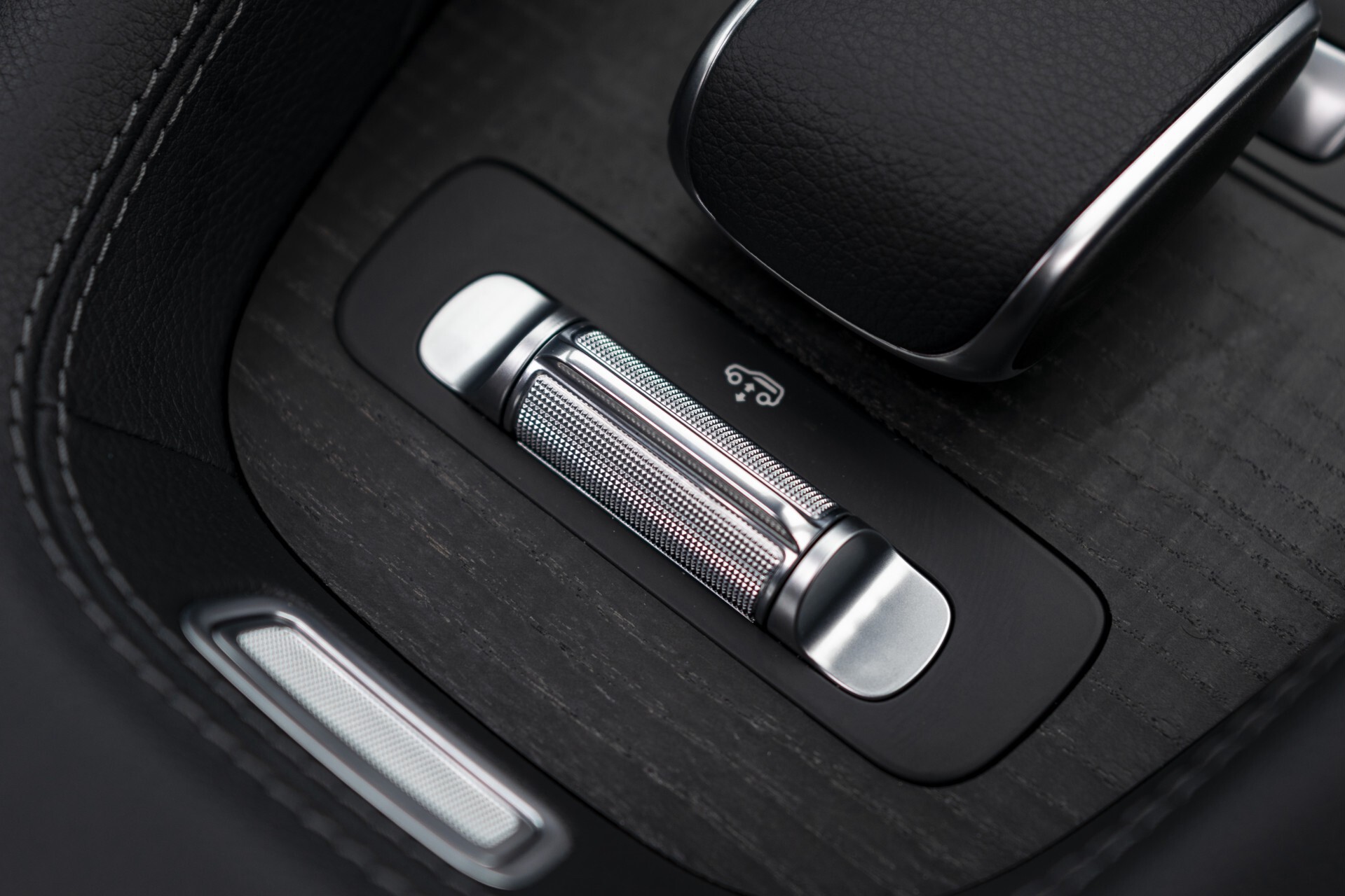 Mercedes-Benz GLE Coupé 350 d 4-M AMG Night/Luchtvering/Rij-assistentie/Keyless/Burmester/360/Air-Balance Aut9 Foto 34