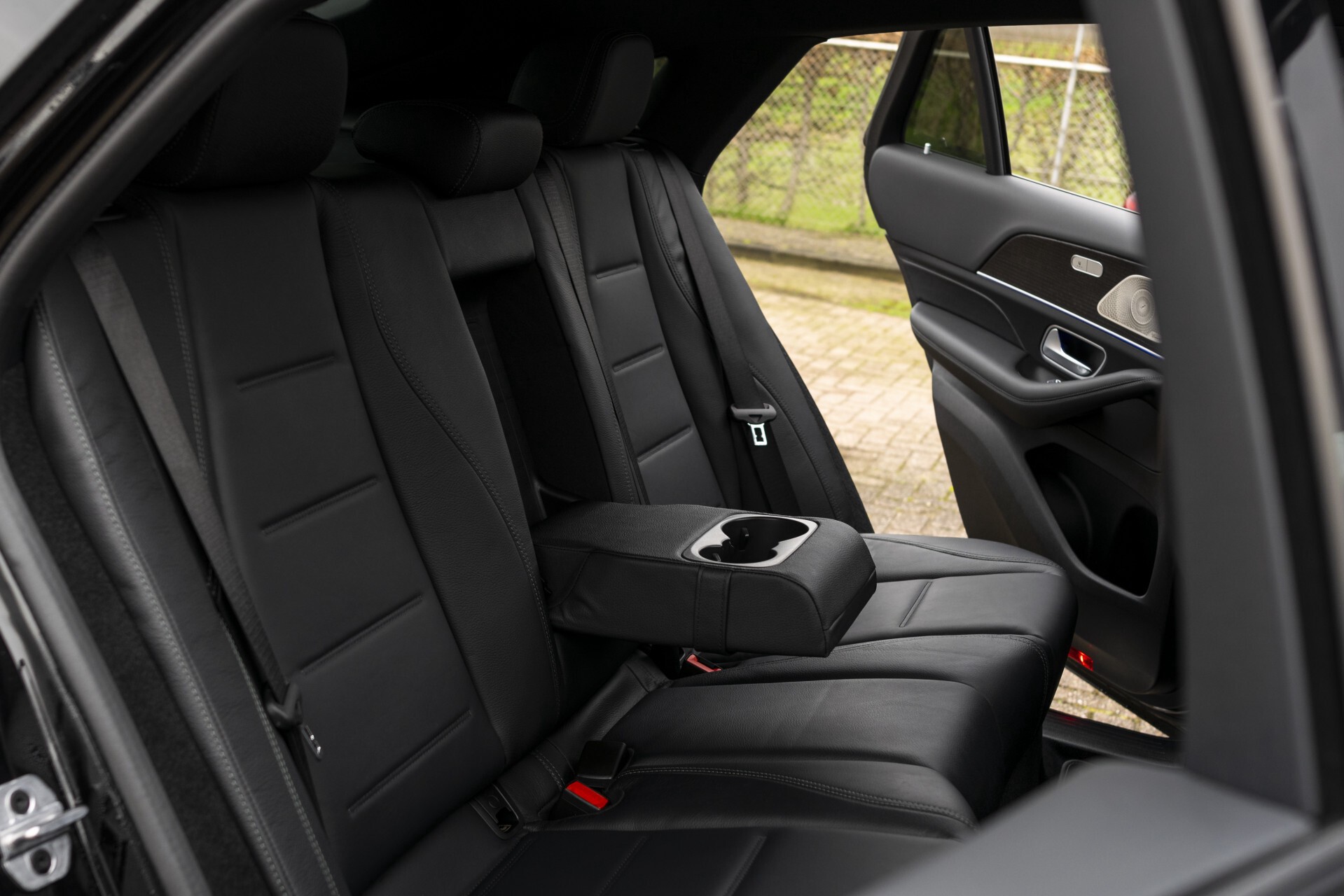 Mercedes-Benz GLE Coupé 350 d 4-M AMG Night/Luchtvering/Rij-assistentie/Keyless/Burmester/360/Air-Balance Aut9 Foto 4