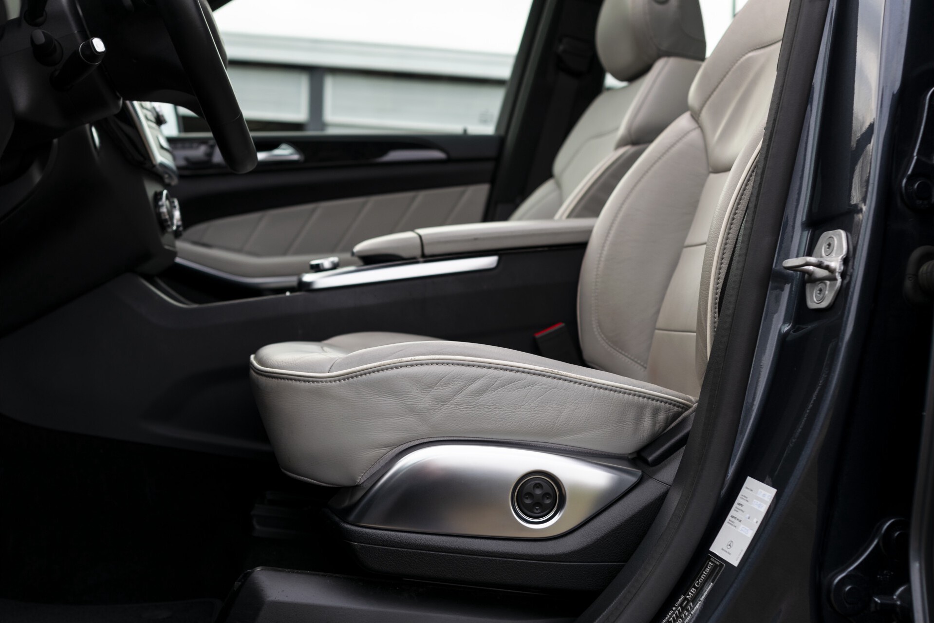 Mercedes-Benz GL-Klasse 350 BlueTEC 4-M 7-Persoons Active Curve System/Rij-assistentie plus/Keyless/Nightvision/Panorama/Harman Aut7 Foto 27