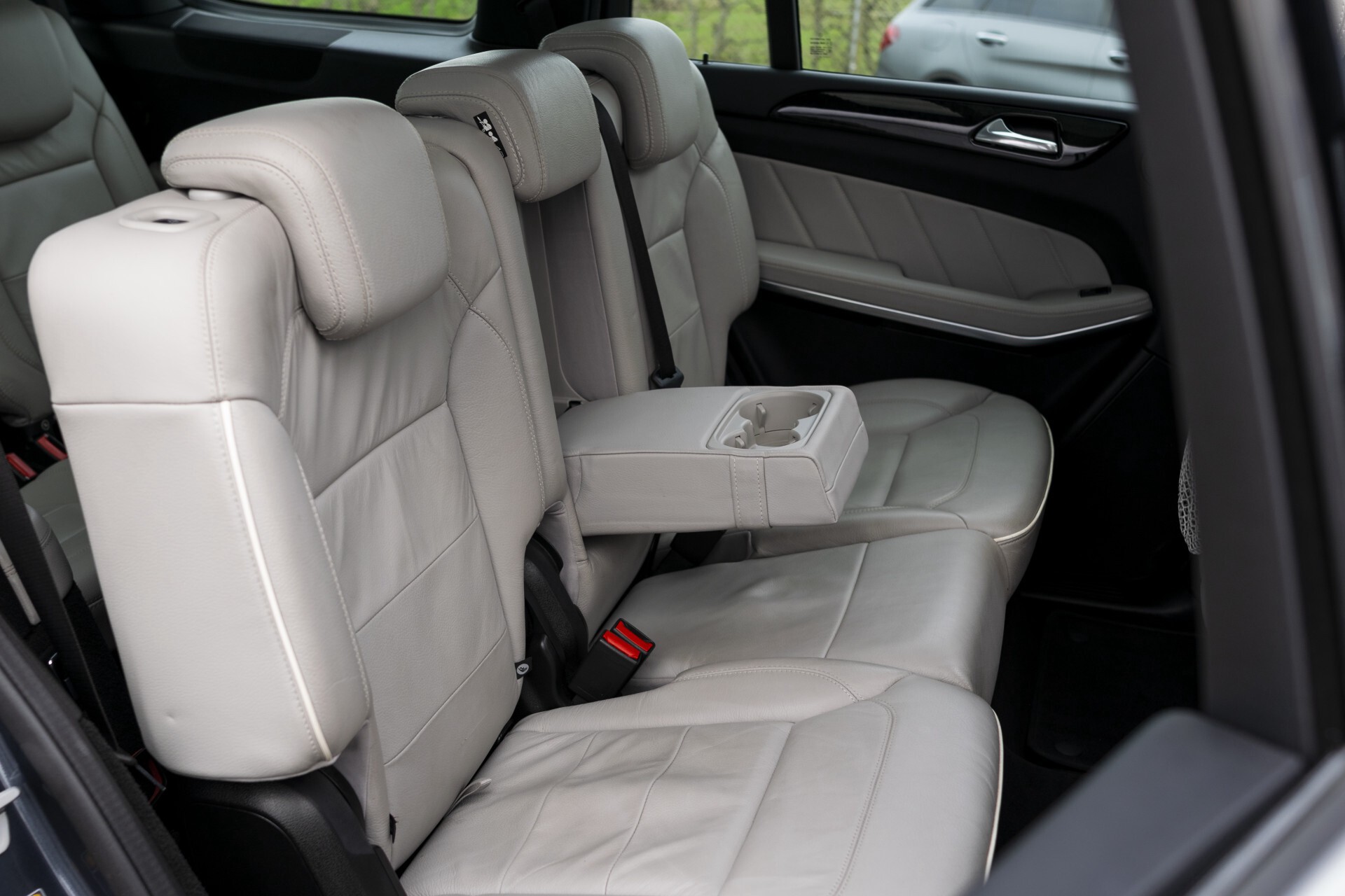 Mercedes-Benz GL-Klasse 350 BlueTEC 4-M 7-Persoons Active Curve System/Rij-assistentie plus/Keyless/Nightvision/Panorama/Harman Aut7 Foto 4