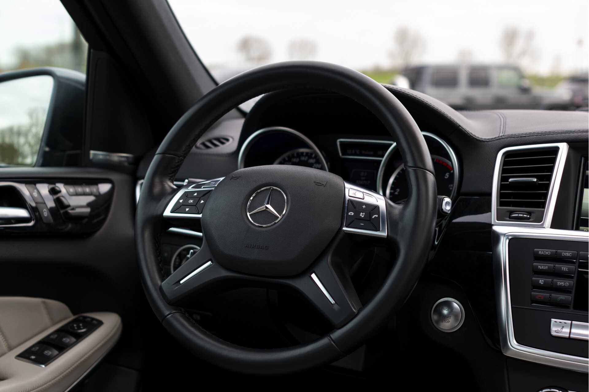 Mercedes-Benz GL-Klasse 350 BlueTEC 4-M 7-Persoons Active Curve System/Rij-assistentie plus/Keyless/Nightvision/Panorama/Harman Aut7 Foto 9