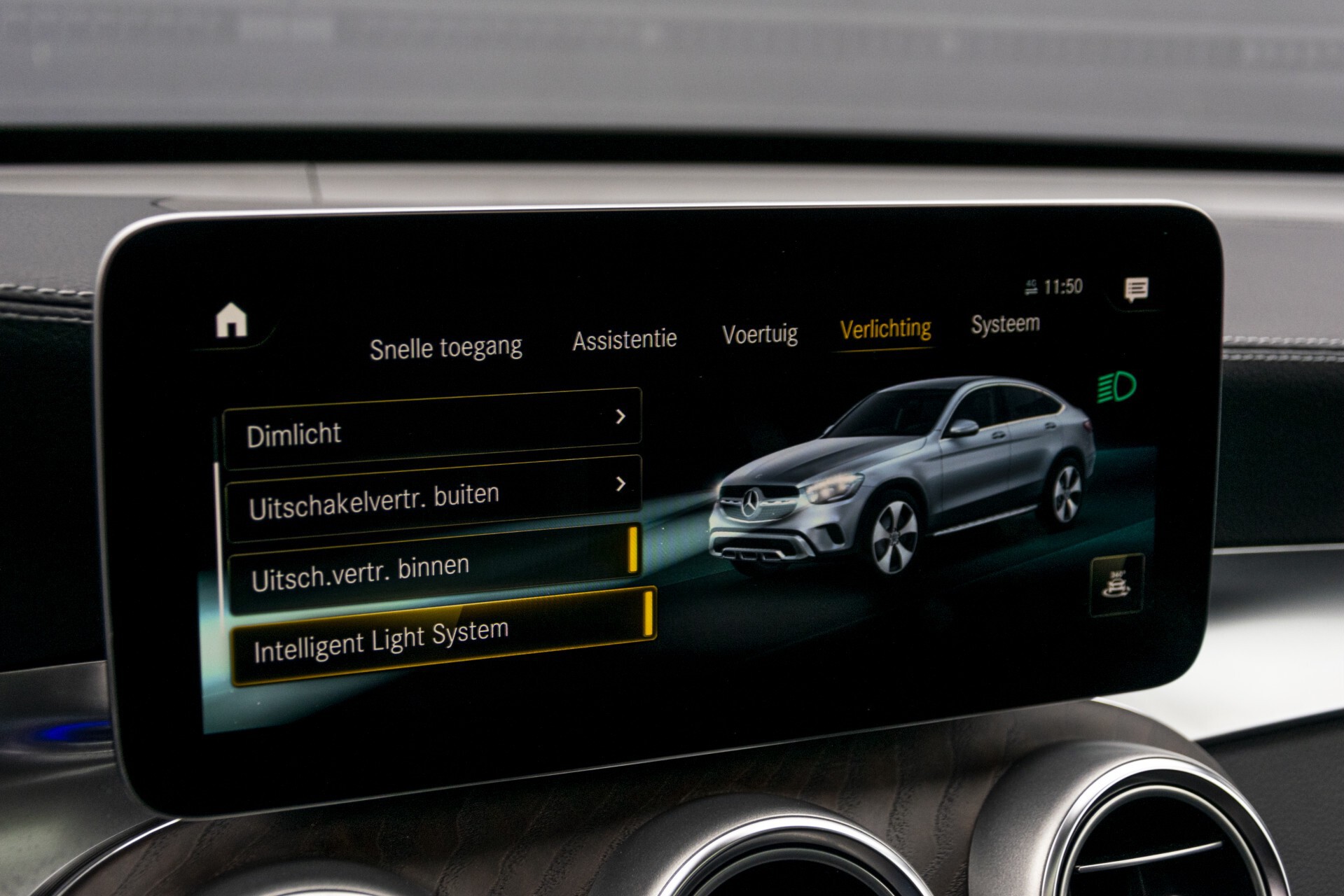 Mercedes-Benz GLC Coupé 300e 4-M AMG Rij-assistentie | Keyless-Go | Burmester | 360 camera | HUD | Trekhaak Aut9 Foto 28