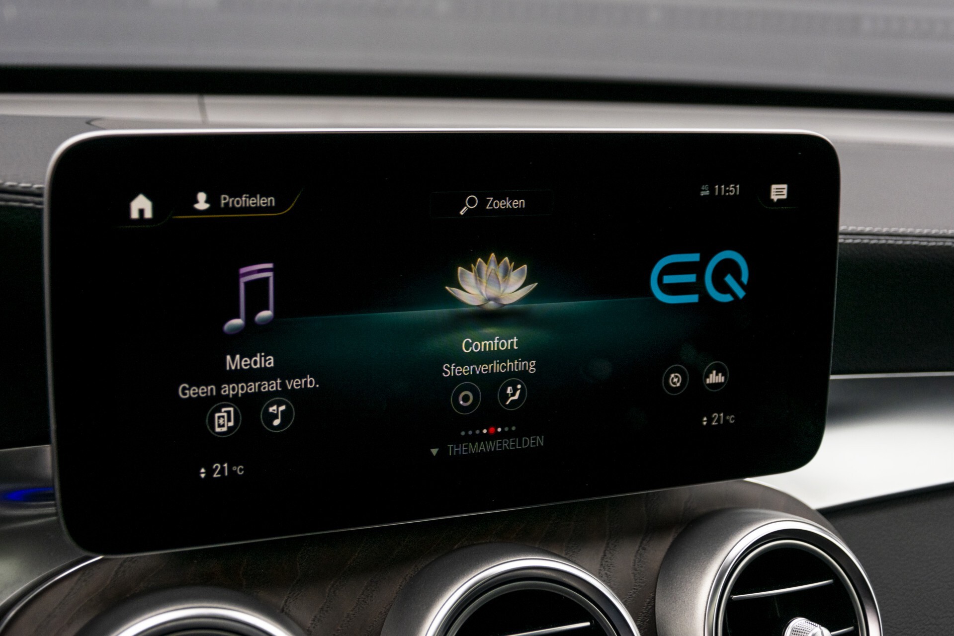 Mercedes-Benz GLC Coupé 300e 4-M AMG Rij-assistentie | Keyless-Go | Burmester | 360 camera | HUD | Trekhaak Aut9 Foto 34