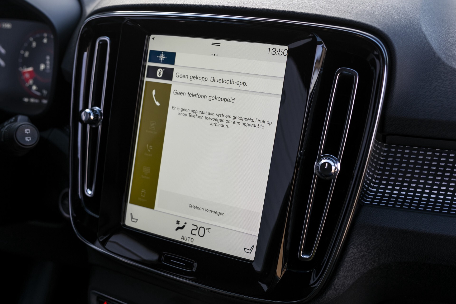 Volvo XC40 2.0 T4 R-Design Leder/19"/Intellisafe Pro Line/PrivacygBusiness Pack/Privacyglas Aut8 . Foto 17