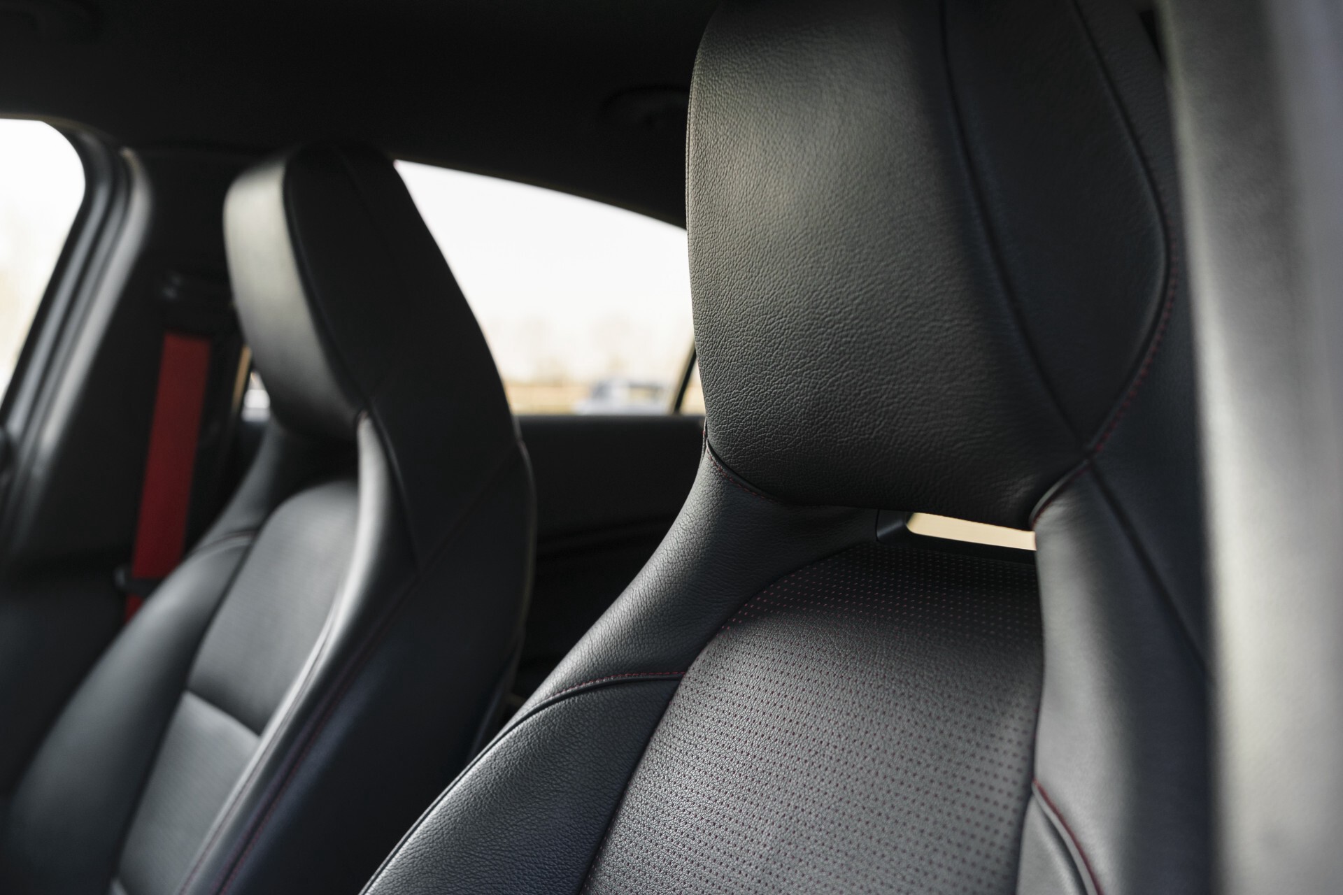 Mercedes-Benz A-Klasse 250 Sport Edition AMG 4-M Exclusiefpakket/Night/Camera/Harman-Kardon/Mem Aut7 Foto 28