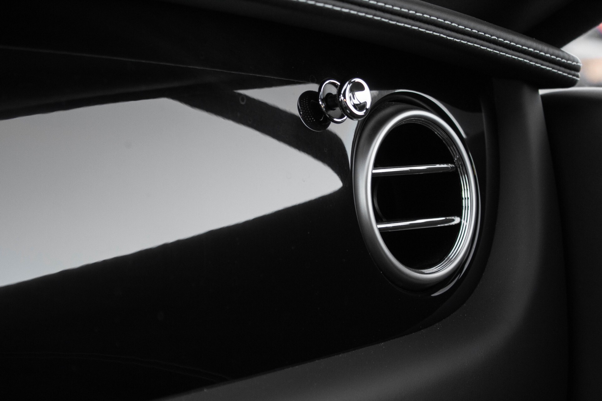 Bentley Continental GT 4.0 V8 GT Mulliner NL Auto | New Service Aut8 Foto 20