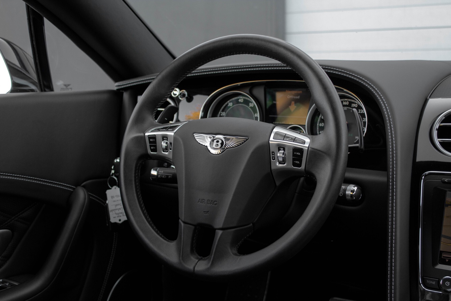 Bentley Continental GT 4.0 V8 GT Mulliner NL Auto | New Service Aut8 Foto 8