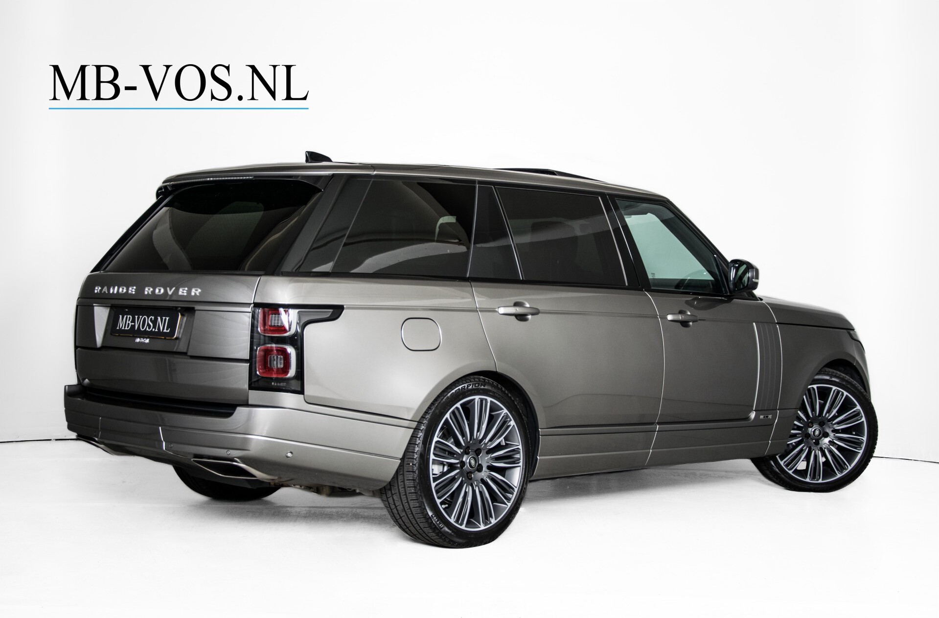 Land Rover Range Rover 3.0 P400 MHEV Long Wheelbase Autobiography Aut8 Foto 2