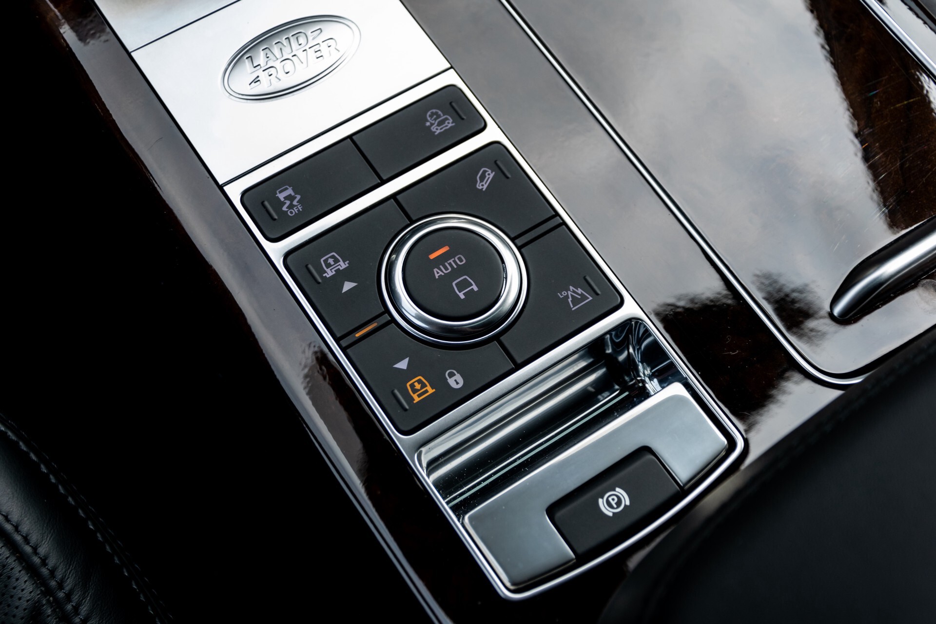 Land Rover Range Rover 3.0 P400 MHEV Long Wheelbase Autobiography Aut8 Foto 37