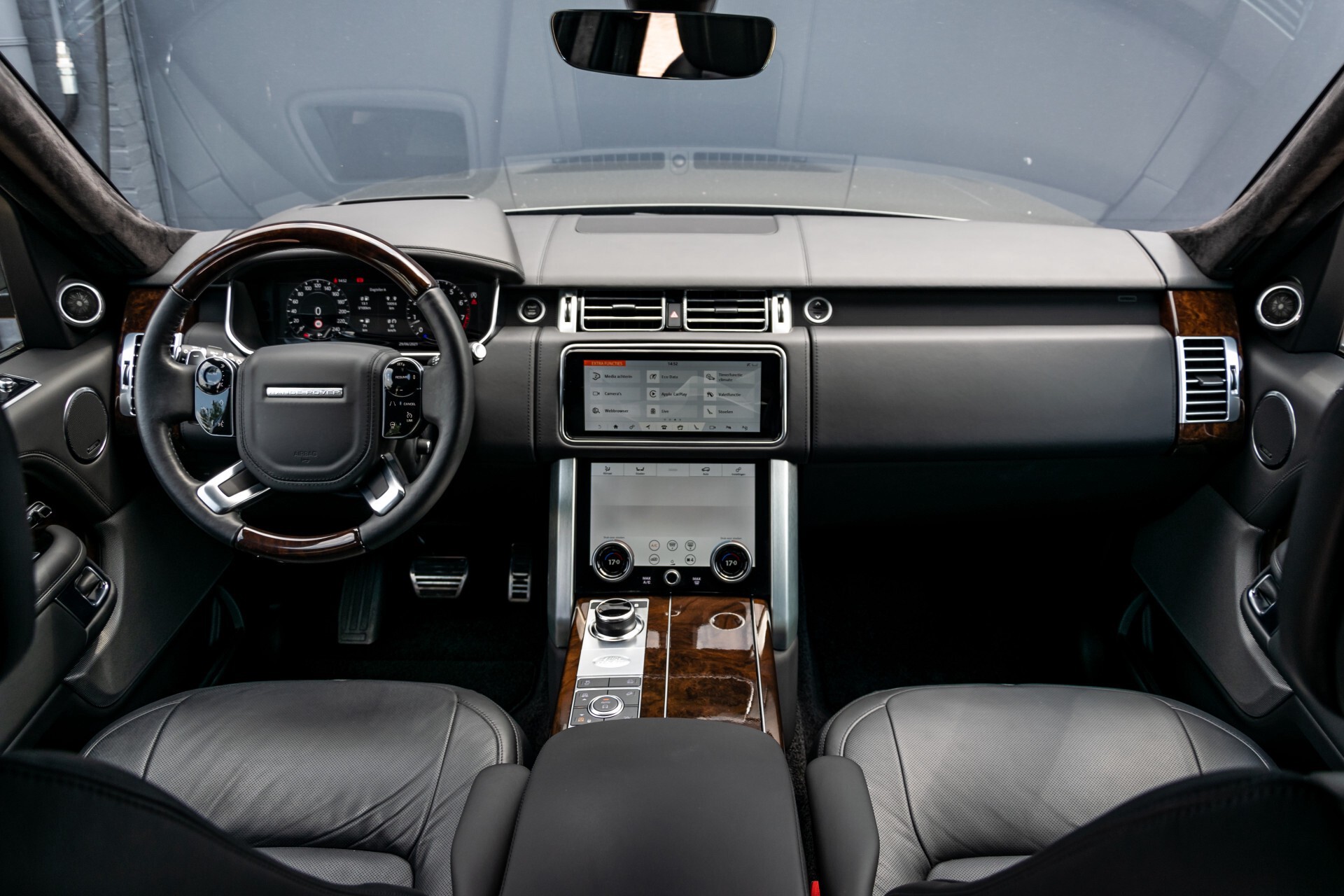 Land Rover Range Rover 3.0 P400 MHEV Long Wheelbase Autobiography Aut8 Foto 9