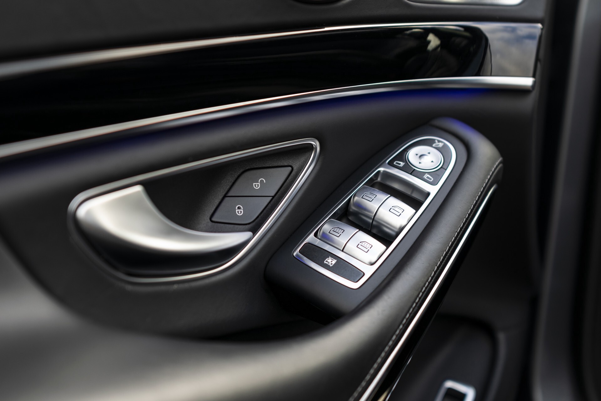 Mercedes-Benz S-Klasse 400d 4-M Lang Exclusive Full Options Aut9 Foto 15