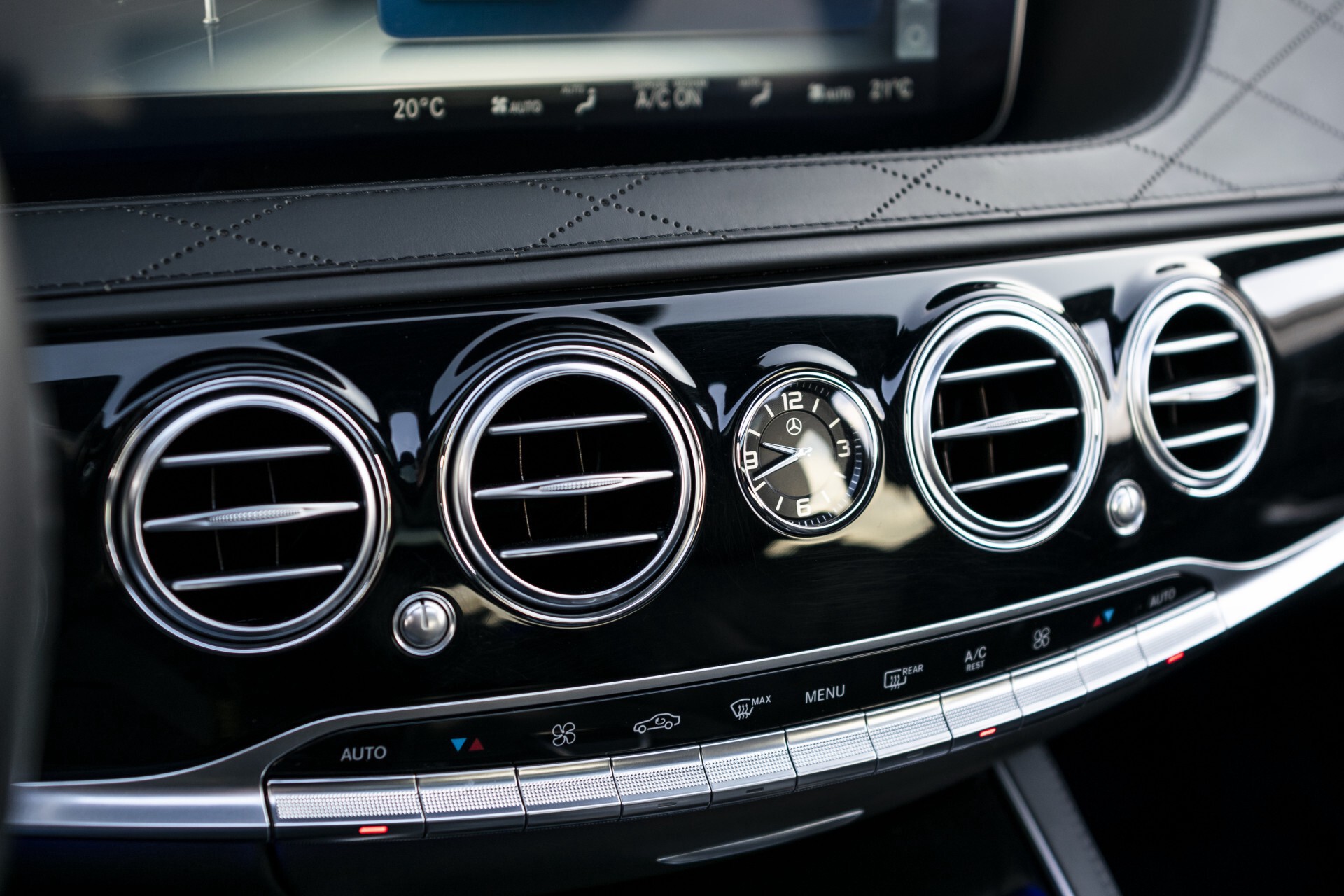 Mercedes-Benz S-Klasse 400d 4-M Lang Exclusive Full Options Aut9 Foto 31