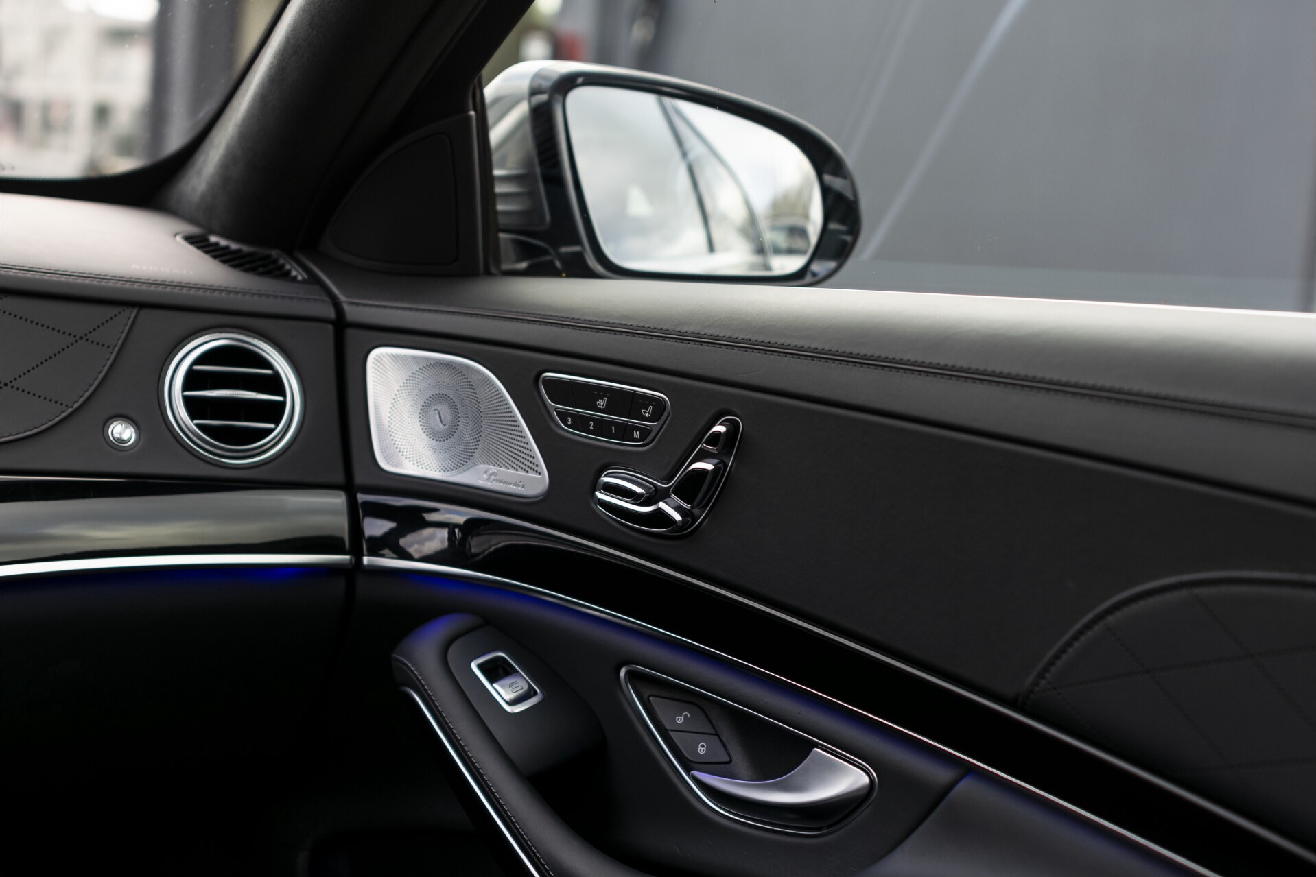 Mercedes-Benz S-Klasse 400d 4-M Lang Exclusive Full Options Aut9 Foto 46