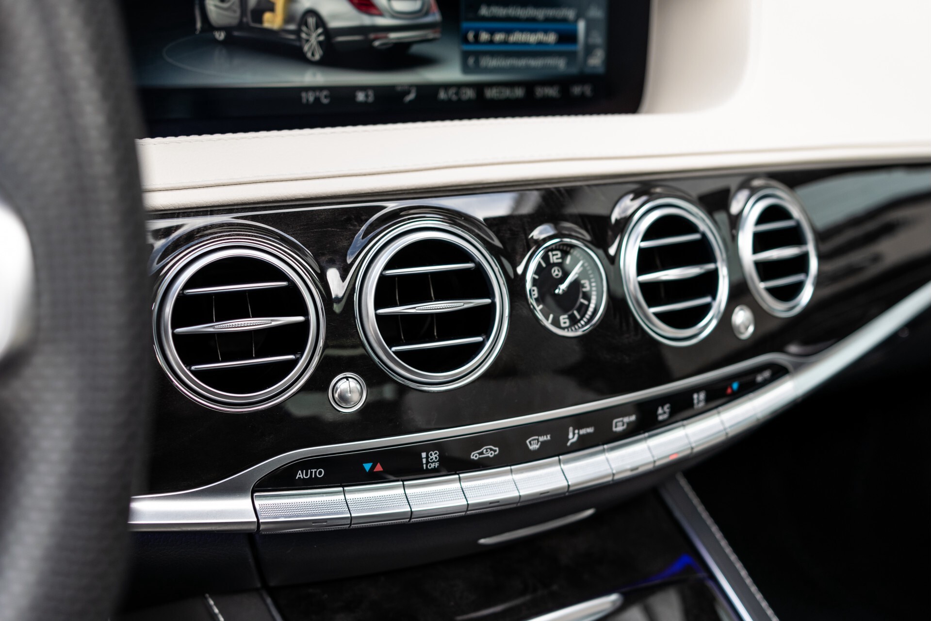 Mercedes-Benz S-Klasse 400d 4-M Lang AMG Plus Premium Plus Aut9 . Foto 34