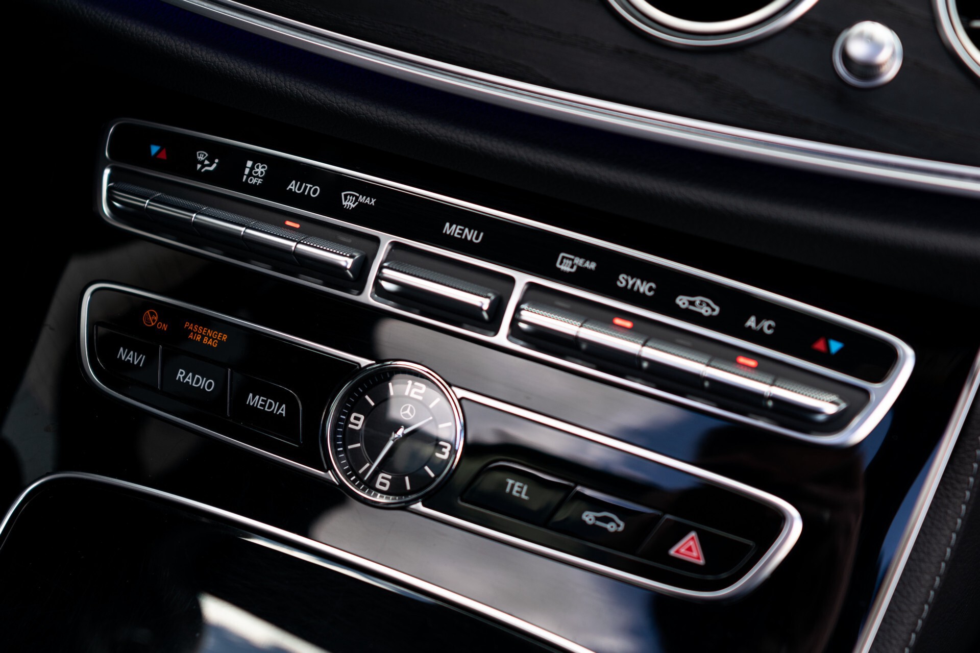 Mercedes-Benz E-Klasse All-Terrain 220 d 4-M Panorama/Widescreen/Burmester/Wegkl-trekhaak Aut9 Foto 33