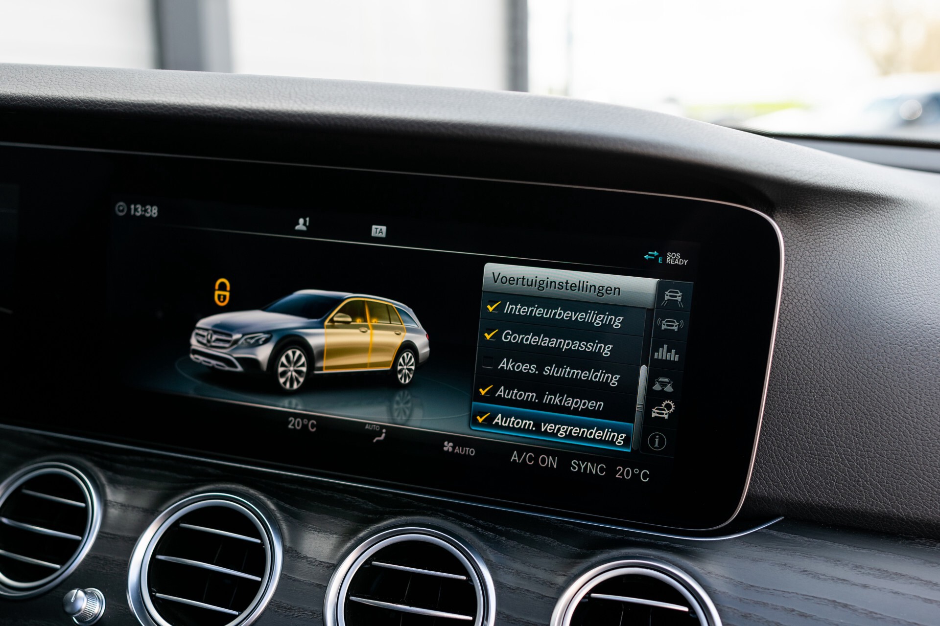 Mercedes-Benz E-Klasse All-Terrain 220 d 4-M Panorama/Widescreen/Burmester/Wegkl-trekhaak Aut9 Foto 34