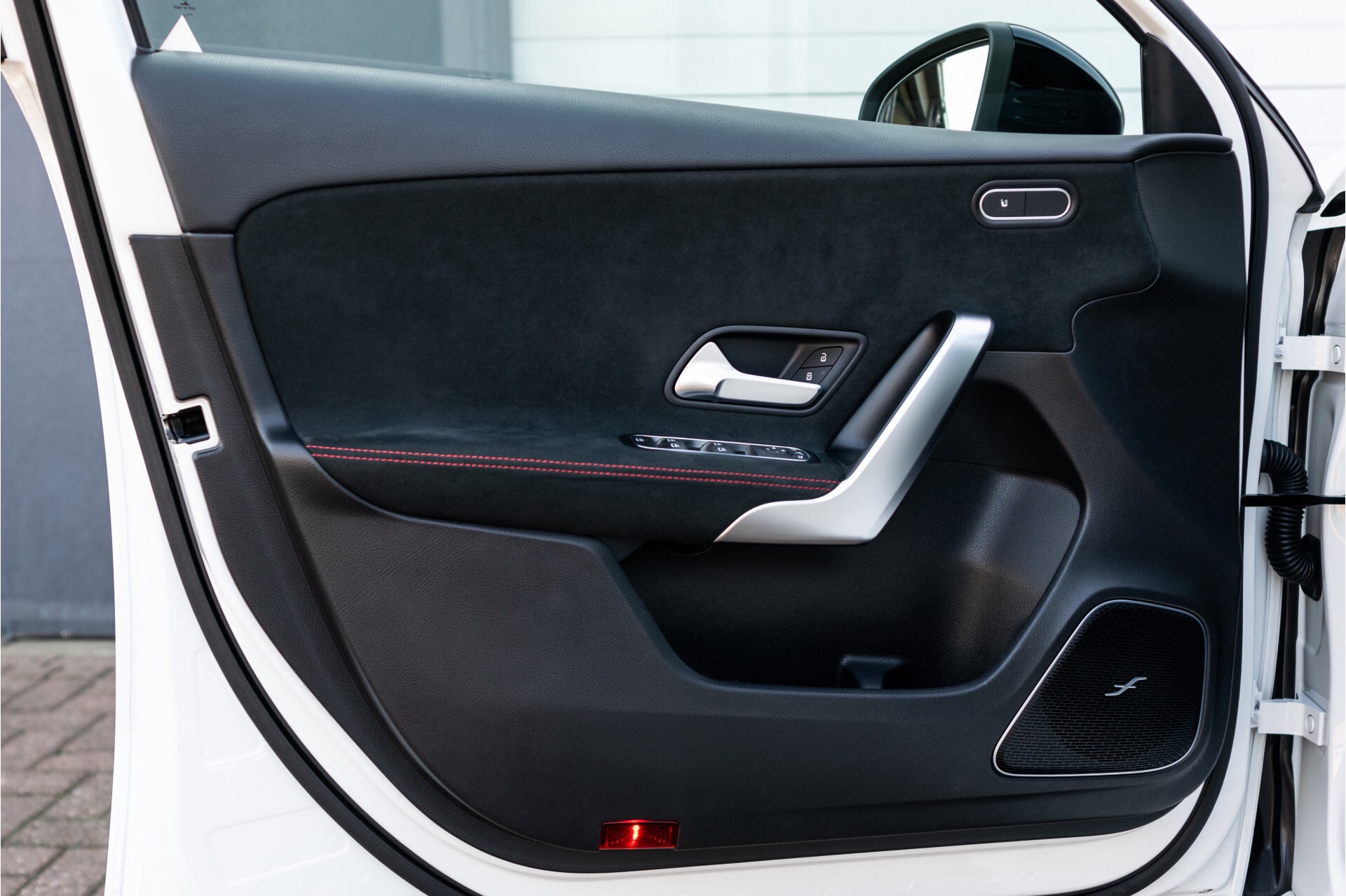 Mercedes-Benz A-Klasse 35 AMG 4-M Aerodynamica/Burmester/Panorama/360 camera/Night/19 Aut7 Foto 10