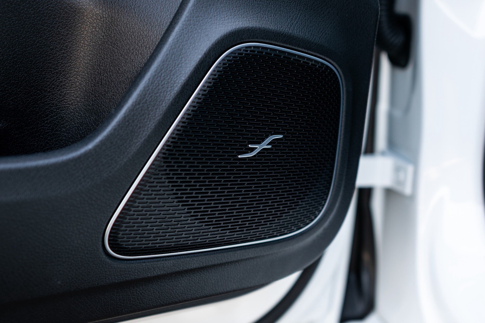 Mercedes-Benz A-Klasse 35 AMG 4-M Aerodynamica/Burmester/Panorama/360 camera/Night/19 Aut7 Foto 16