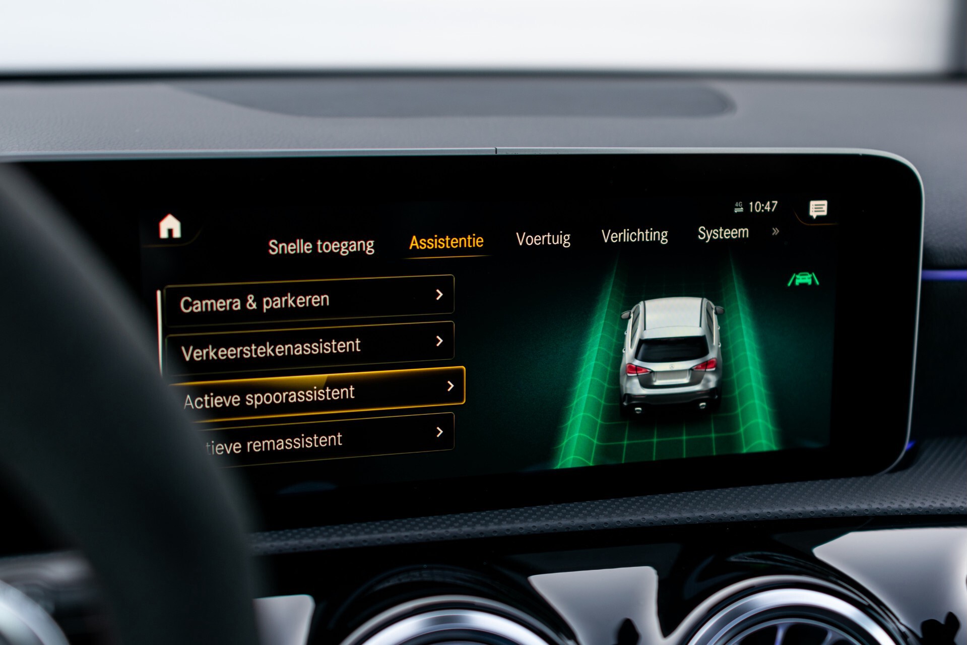 Mercedes-Benz A-Klasse 35 AMG 4-M Aerodynamica/Burmester/Panorama/360 camera/Night/19 Aut7 Foto 23