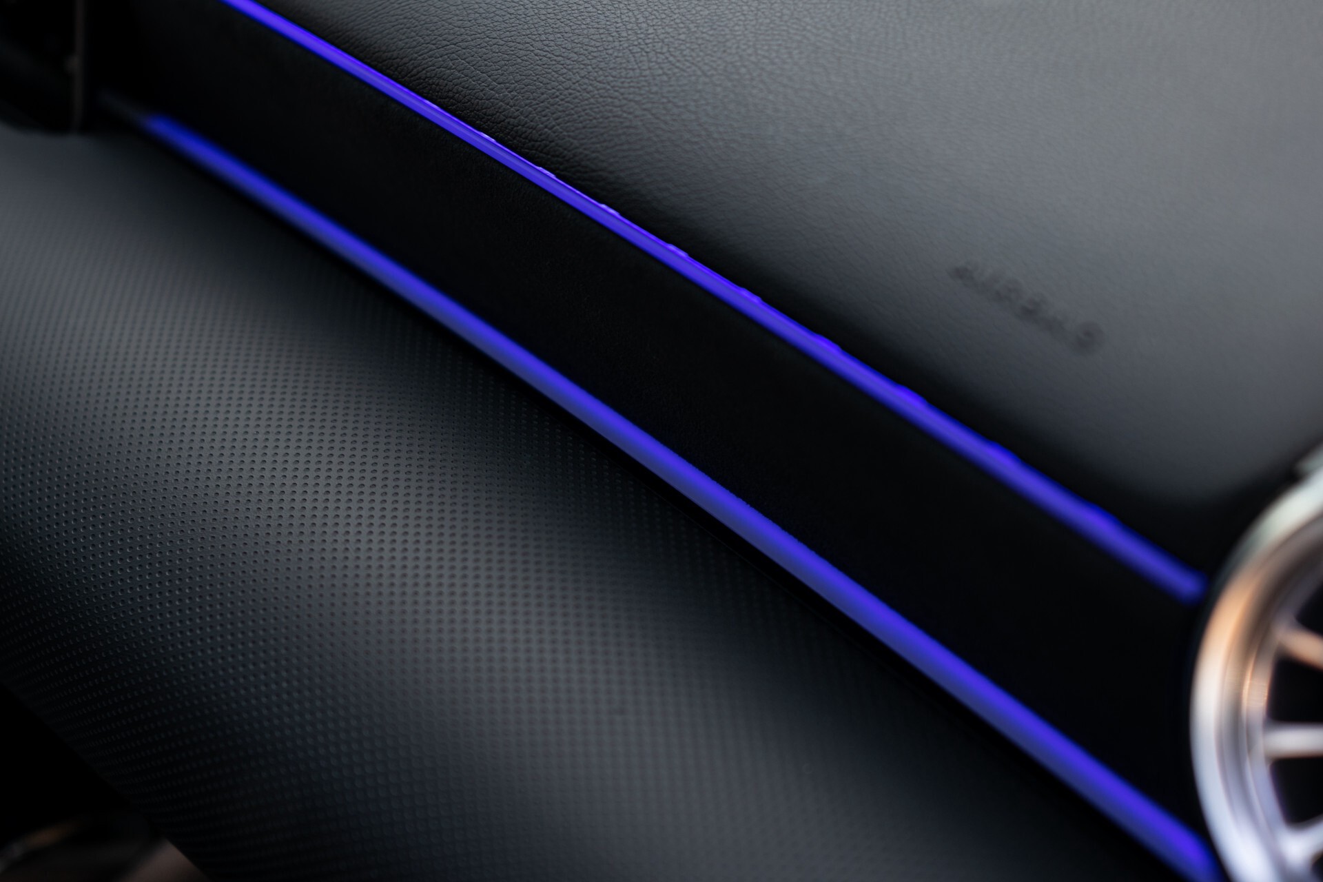 Mercedes-Benz A-Klasse 35 AMG 4-M Aerodynamica/Burmester/Panorama/360 camera/Night/19 Aut7 Foto 47