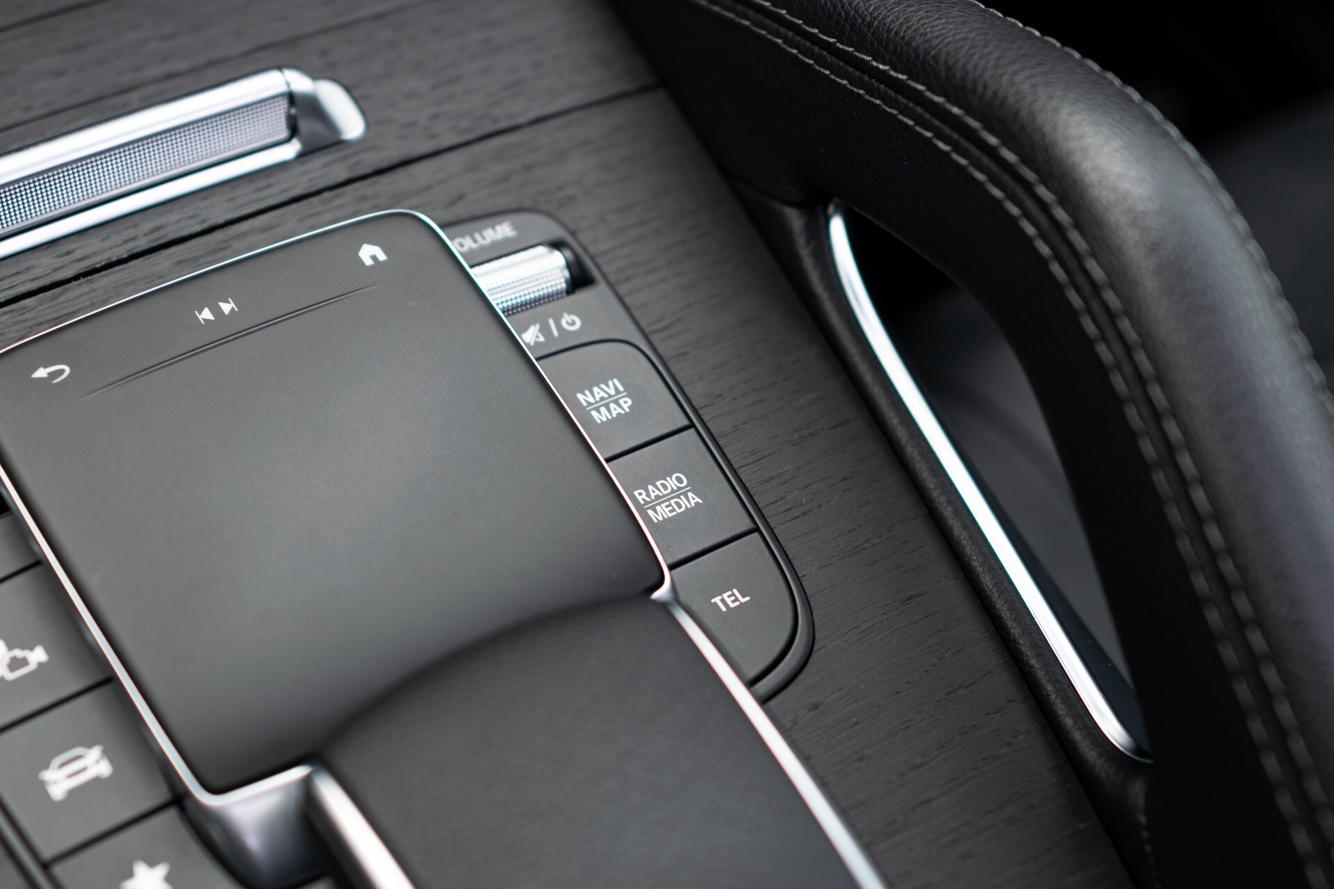 Mercedes-Benz GLE Coupé 350 e 4-M AMG Luchtvering | Night | 22" | Panorama | Rij-assistentie | Mem | Trekhaak Aut9 Foto 18