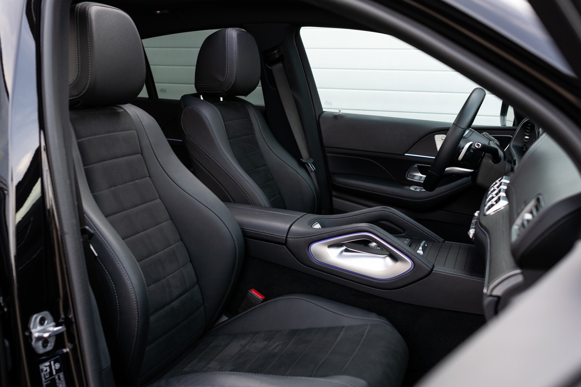 Mercedes-Benz GLE Coupé 350 e 4-M AMG Luchtvering | Night | 22" | Panorama | Rij-assistentie | Mem | Trekhaak Aut9 Foto 3