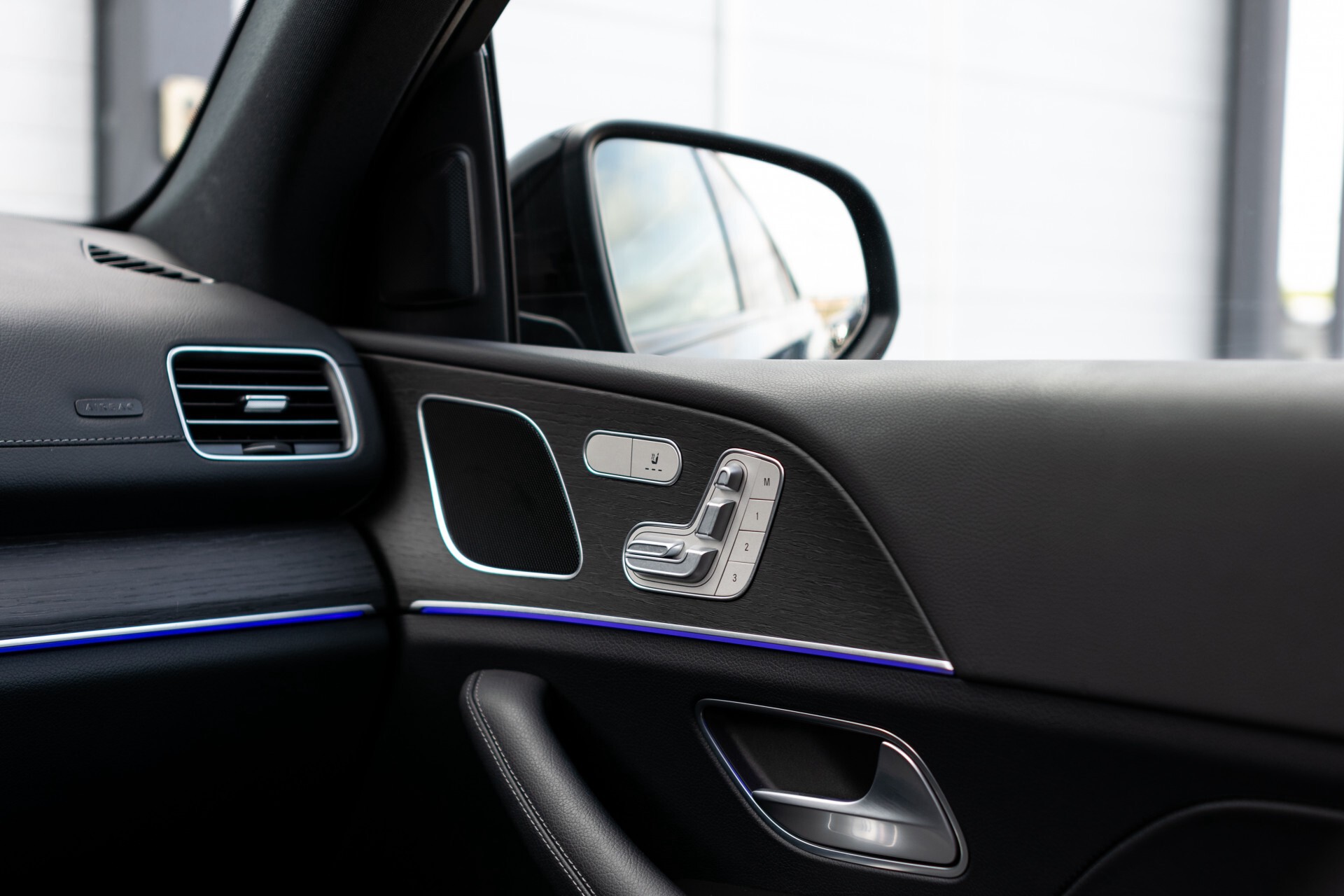 Mercedes-Benz GLE Coupé 350 e 4-M AMG Luchtvering | Night | 22" | Panorama | Rij-assistentie | Mem | Trekhaak Aut9 Foto 41