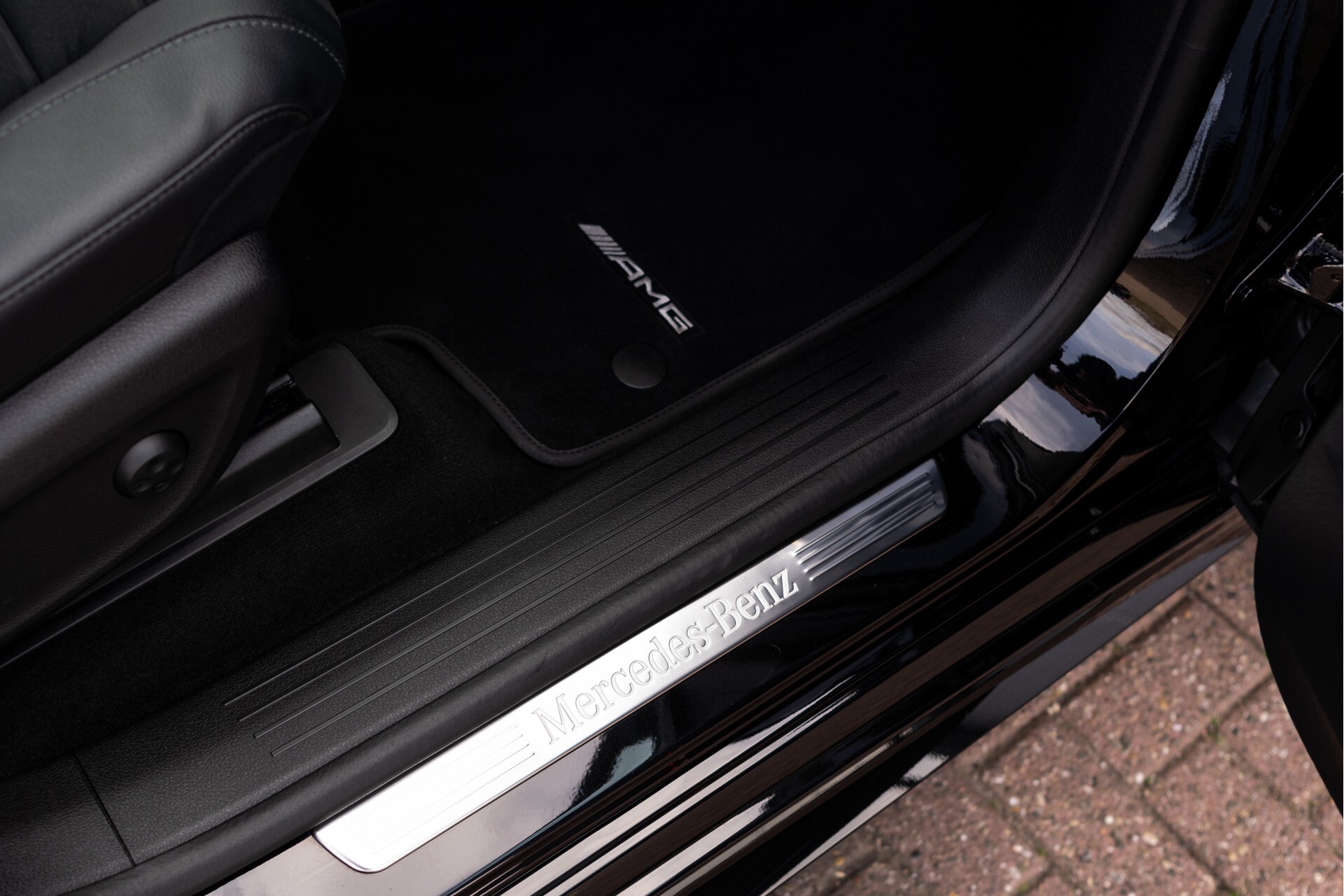 Mercedes-Benz GLE Coupé 350 e 4-M AMG Luchtvering | Night | 22" | Panorama | Rij-assistentie | Mem | Trekhaak Aut9 Foto 45