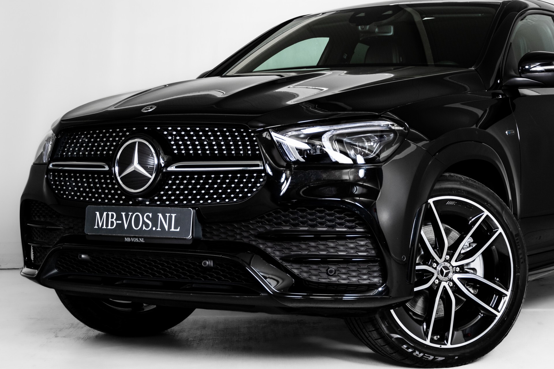Mercedes-Benz GLE Coupé 350 e 4-M AMG Luchtvering | Night | 22" | Panorama | Rij-assistentie | Mem | Trekhaak Aut9 Foto 55