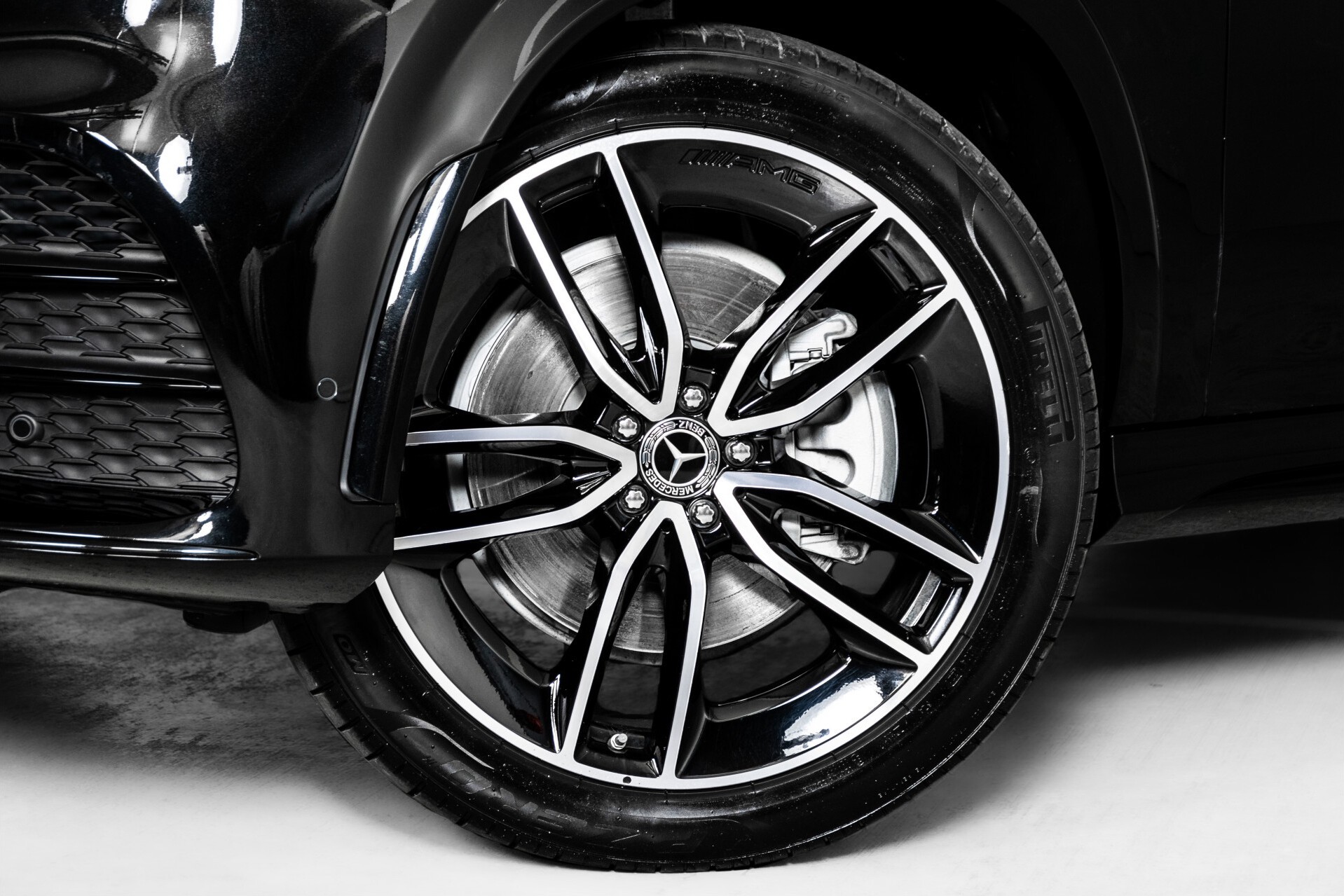 Mercedes-Benz GLE Coupé 350 e 4-M AMG Luchtvering | Night | 22" | Panorama | Rij-assistentie | Mem | Trekhaak Aut9 Foto 57