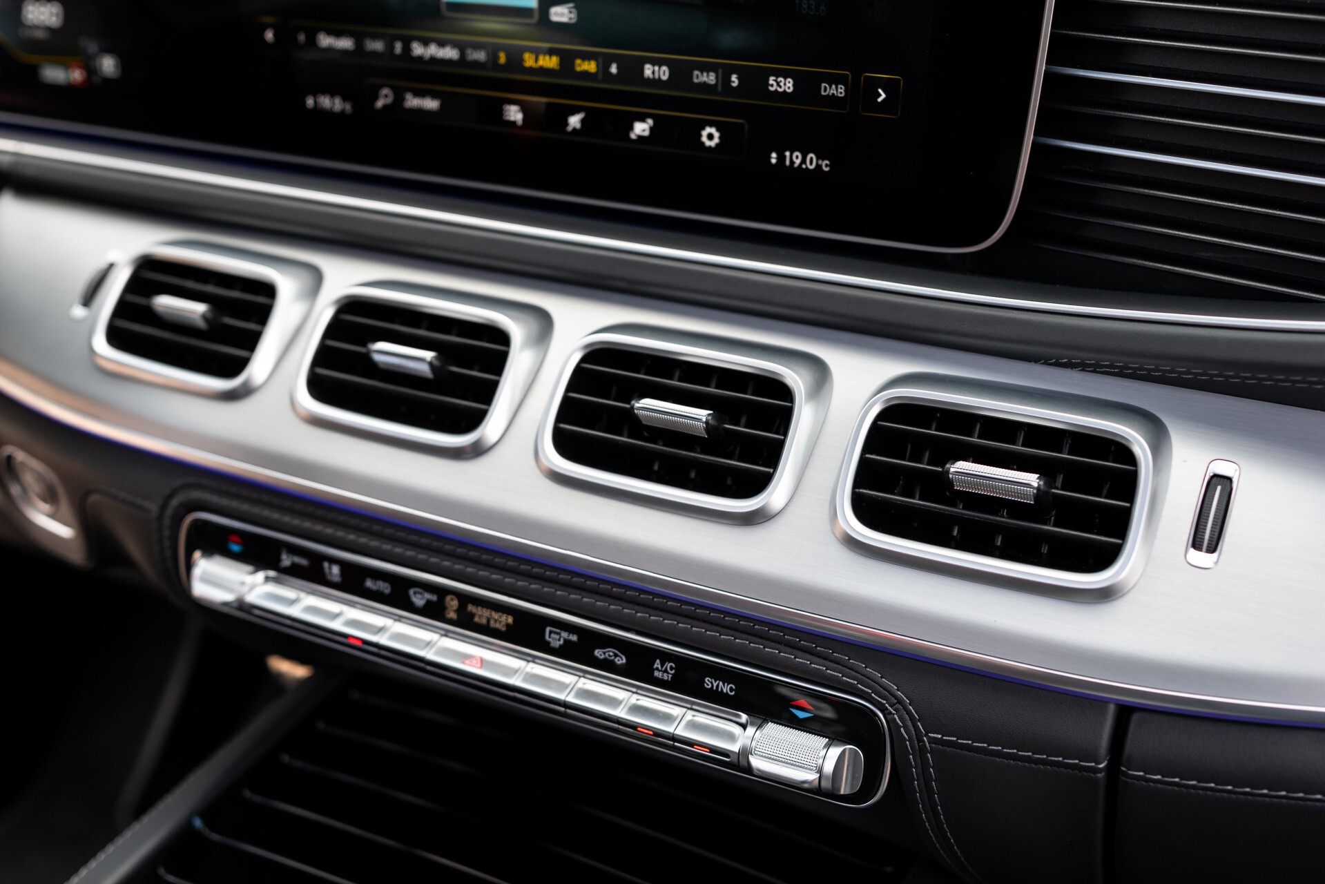 Mercedes-Benz GLE 63 S AMG 4MATIC+ Exclusive/Dynamic Plus/Massage/MBUX innovatiepakket/HUD/Night/22" Aut9 Foto 47