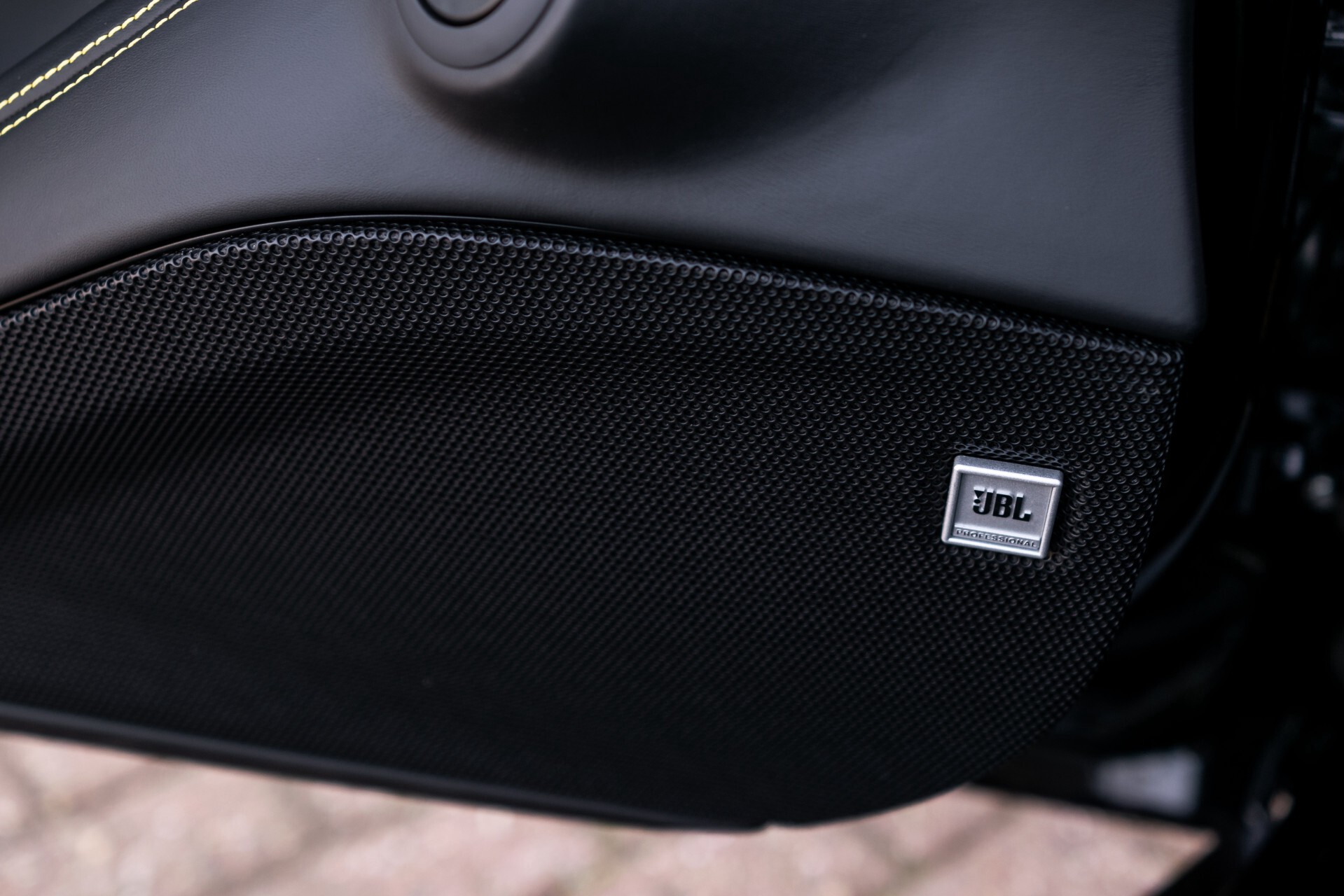 Ferrari F8 Spider 3.9 V8 HELE Full Carbon/Lift/Racing Seats/Passenger Display/Hifi . Foto 46