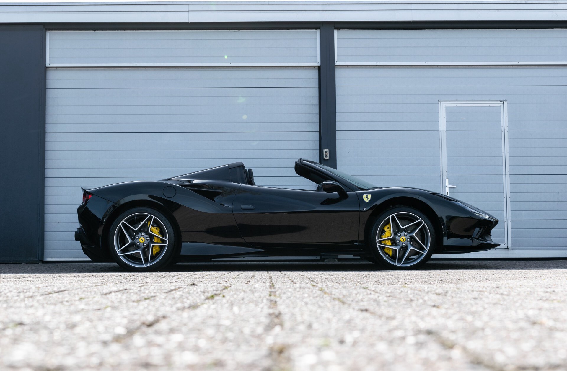 Ferrari F8 Spider 3.9 V8 HELE Full Carbon/Lift/Racing Seats/Passenger Display/Hifi . Foto 55