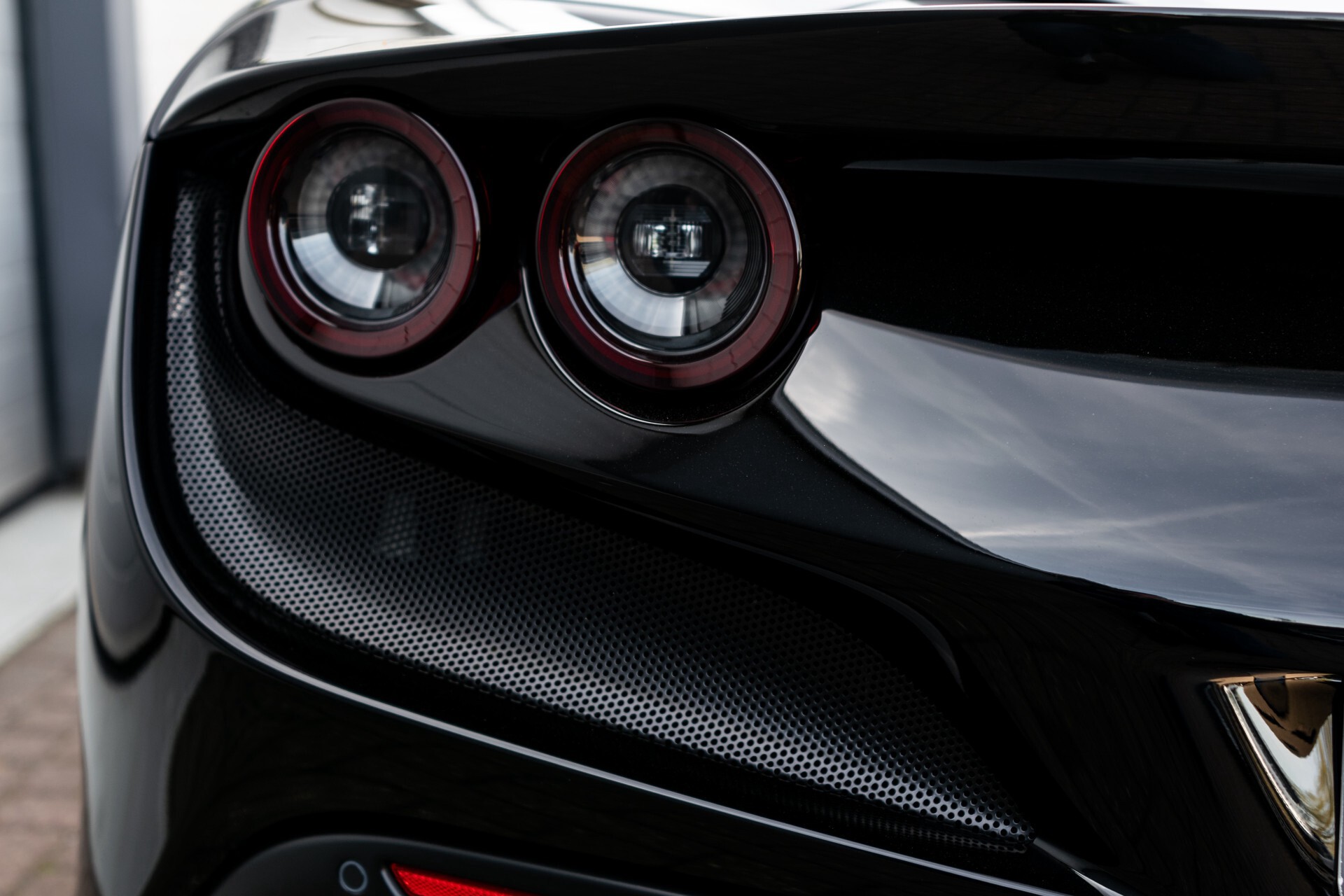 Ferrari F8 Spider 3.9 V8 HELE Full Carbon/Lift/Racing Seats/Passenger Display/Hifi . Foto 57