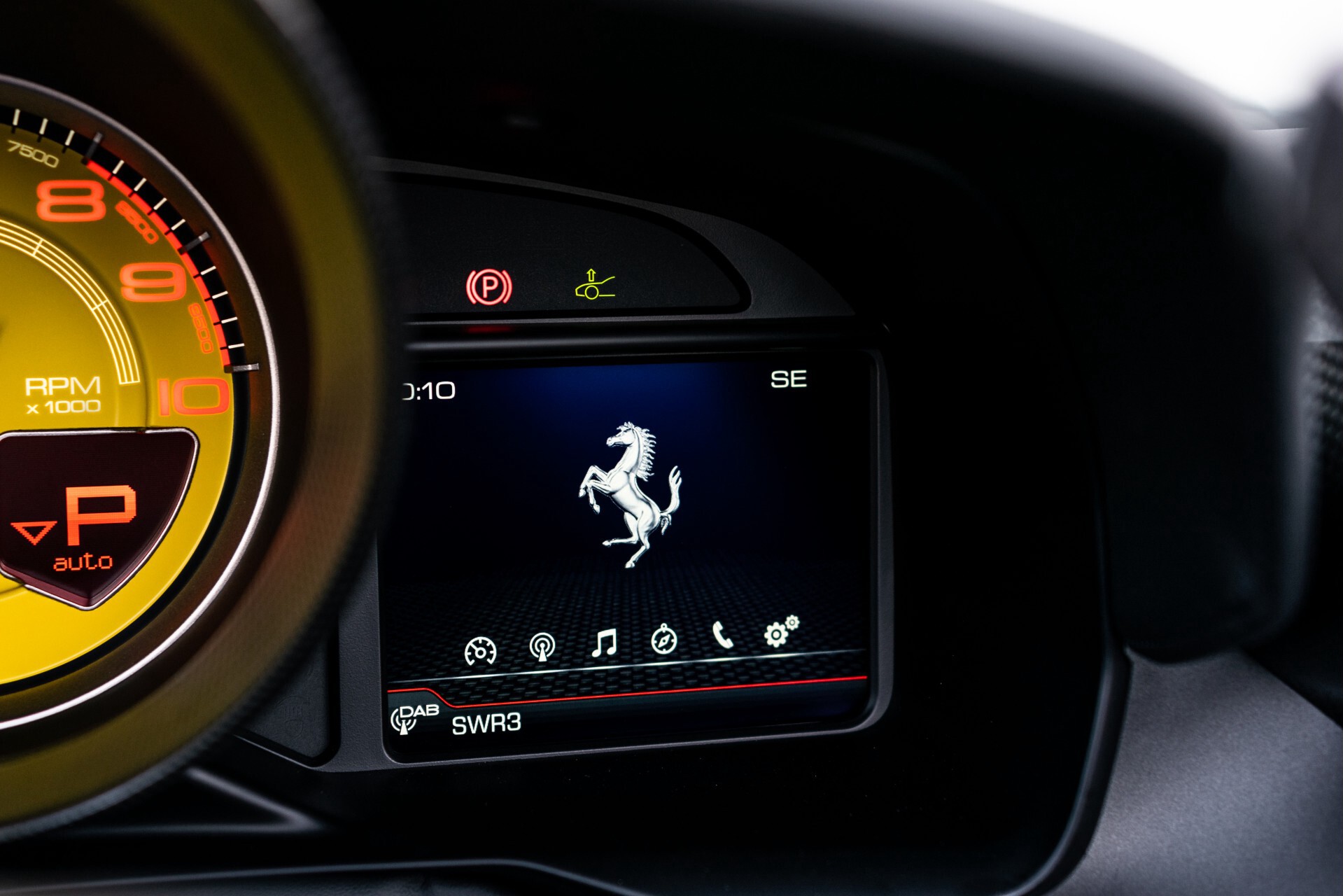 Ferrari F8 Spider 3.9 V8 HELE Full Carbon/Lift/Racing Seats/Passenger Display/Hifi . Foto 14