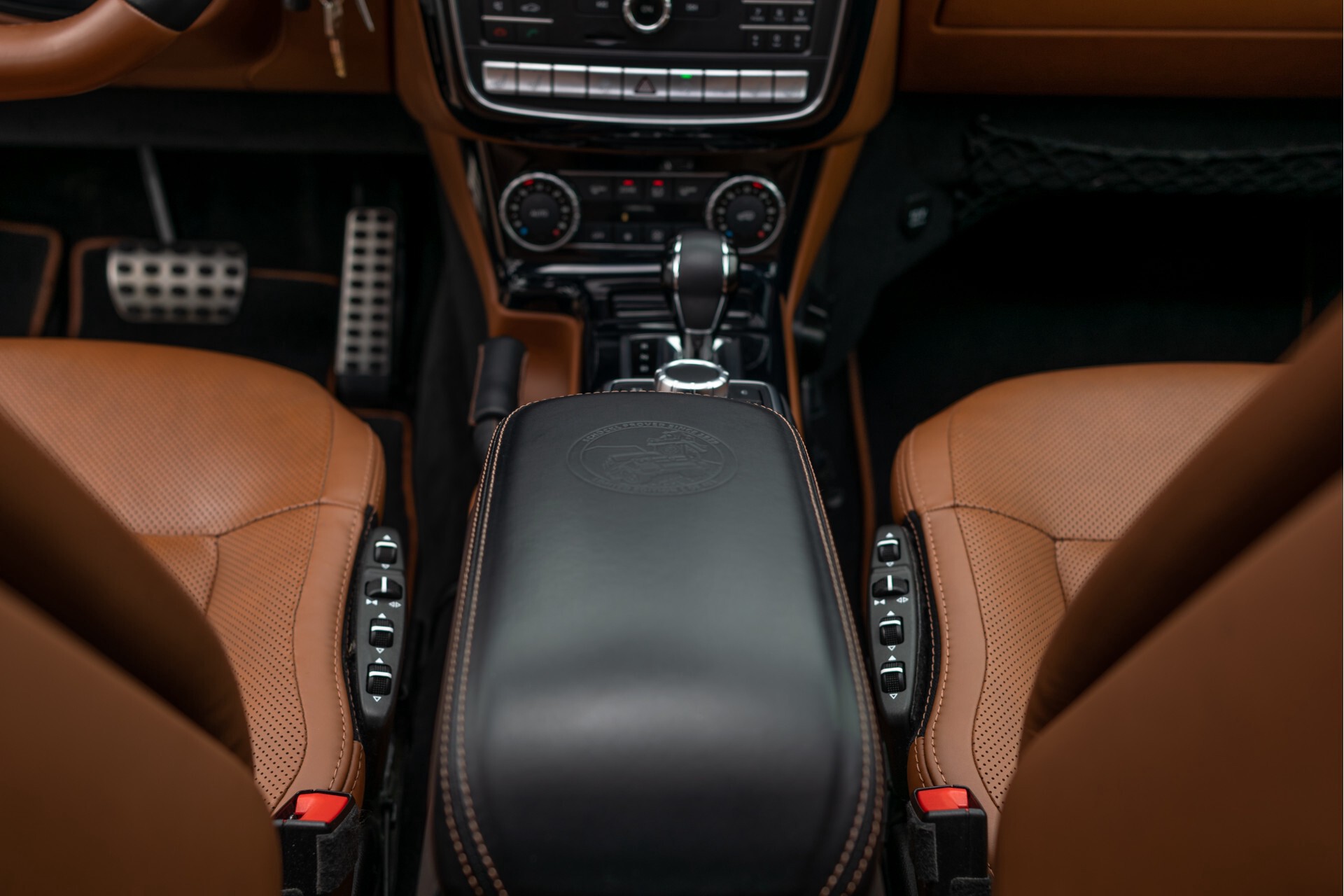 Mercedes-Benz G-Klasse 350 d Designo Limited Edition 1 of 463 Full Options Aut7 Foto 30