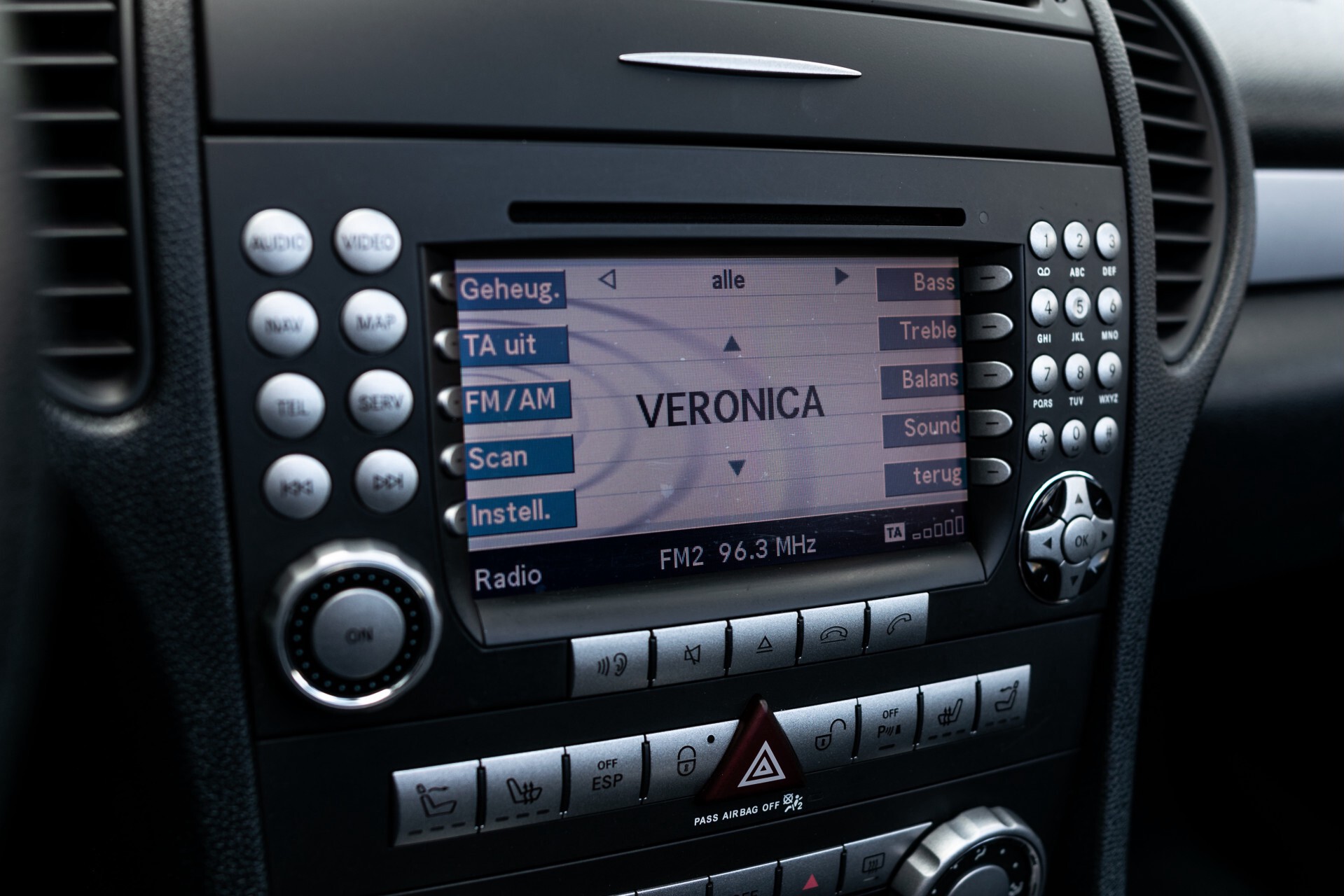 Mercedes-Benz SLK 55 AMG Harman-Kardon/Bi-xenon/Comand/Nappaleder Aut7 Foto 13