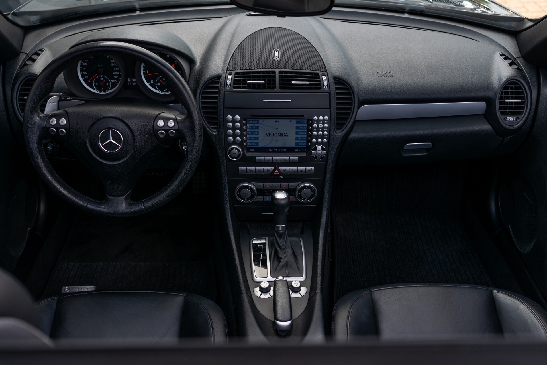 Mercedes-Benz SLK 55 AMG Harman-Kardon/Bi-xenon/Comand/Nappaleder Aut7 Foto 9