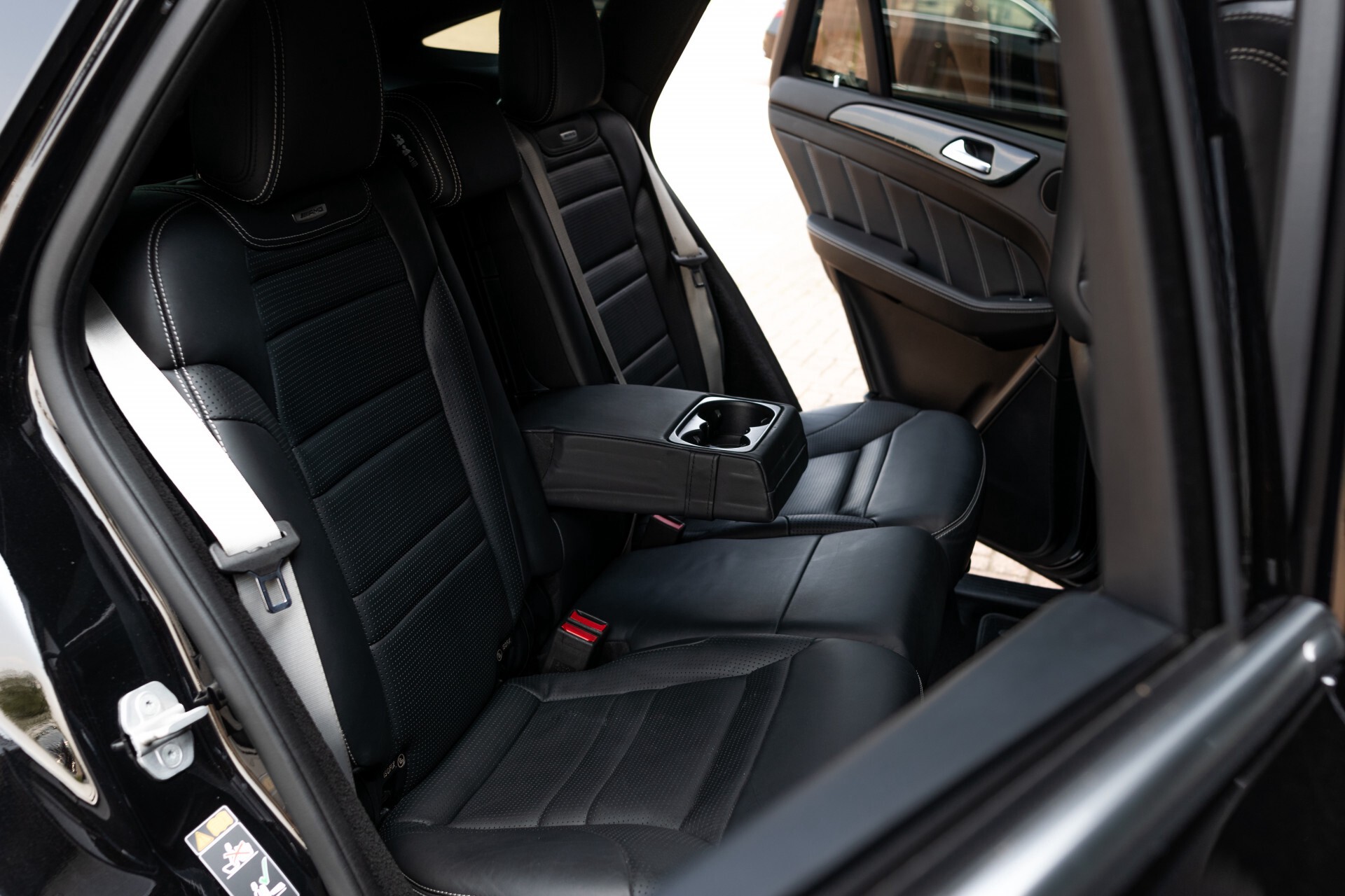 Mercedes-Benz GLE Coupé 63 AMG S 4MATIC Performance uitlaat/Standkachel/Massage/Exclusive/Entertainment Aut9 Foto 4