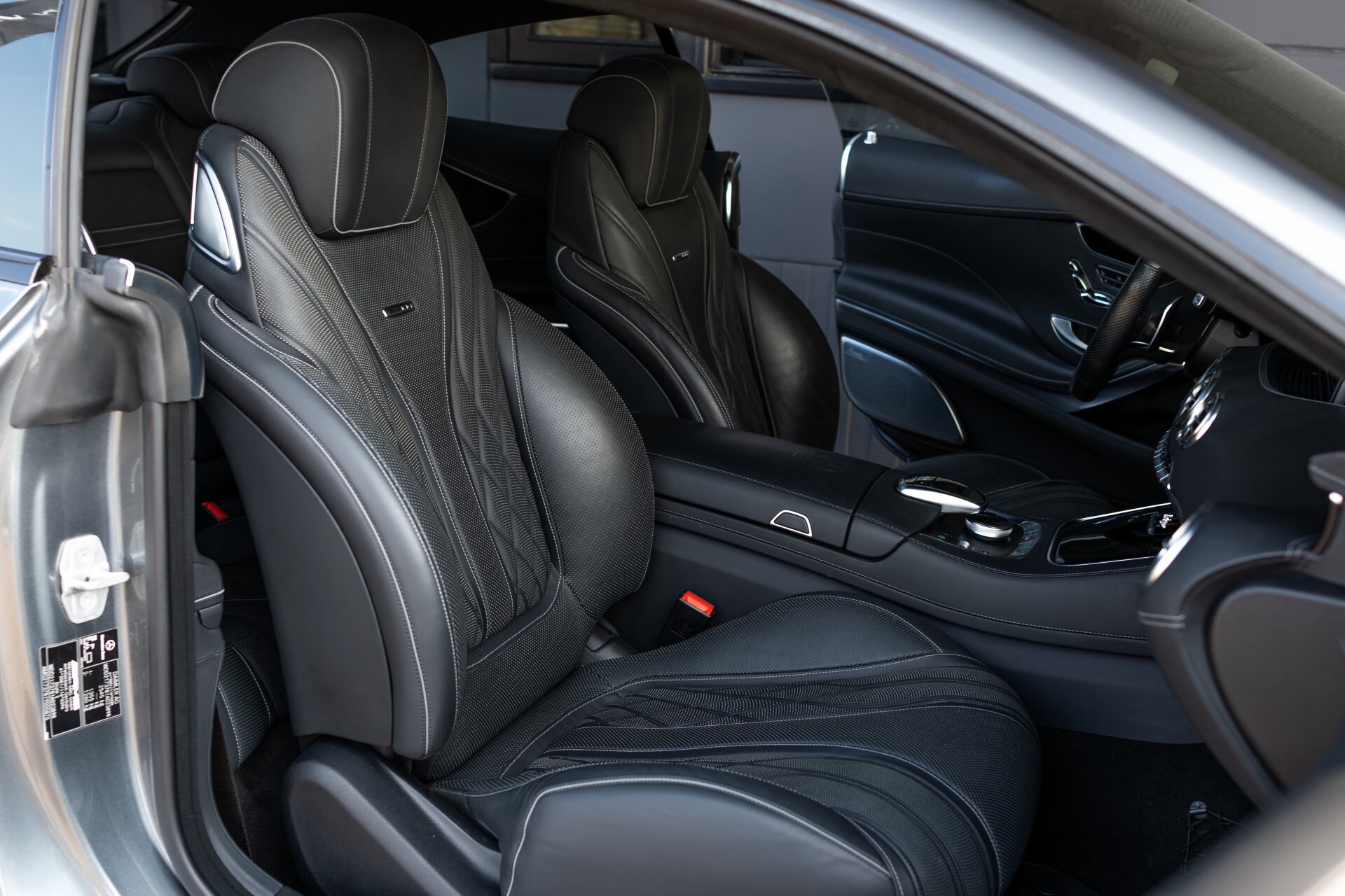 Mercedes-Benz S-Klasse Coupe 63 AMG 4-M Designo/Magic Sky/22" VOSSEN/Burmester3D/Driverspack/Standkachel Aut7 . Foto 3